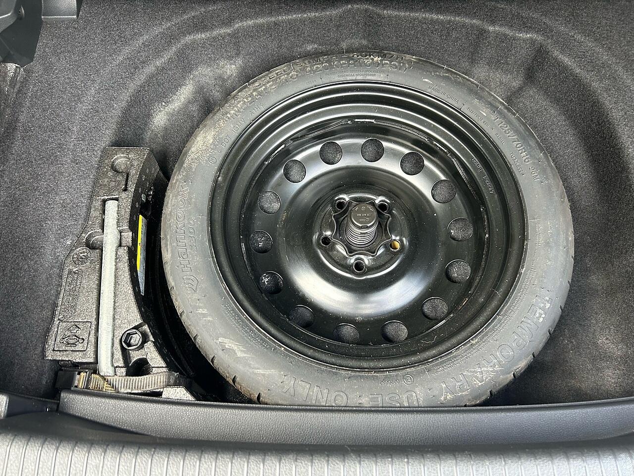 Volkswagen Golf view 37