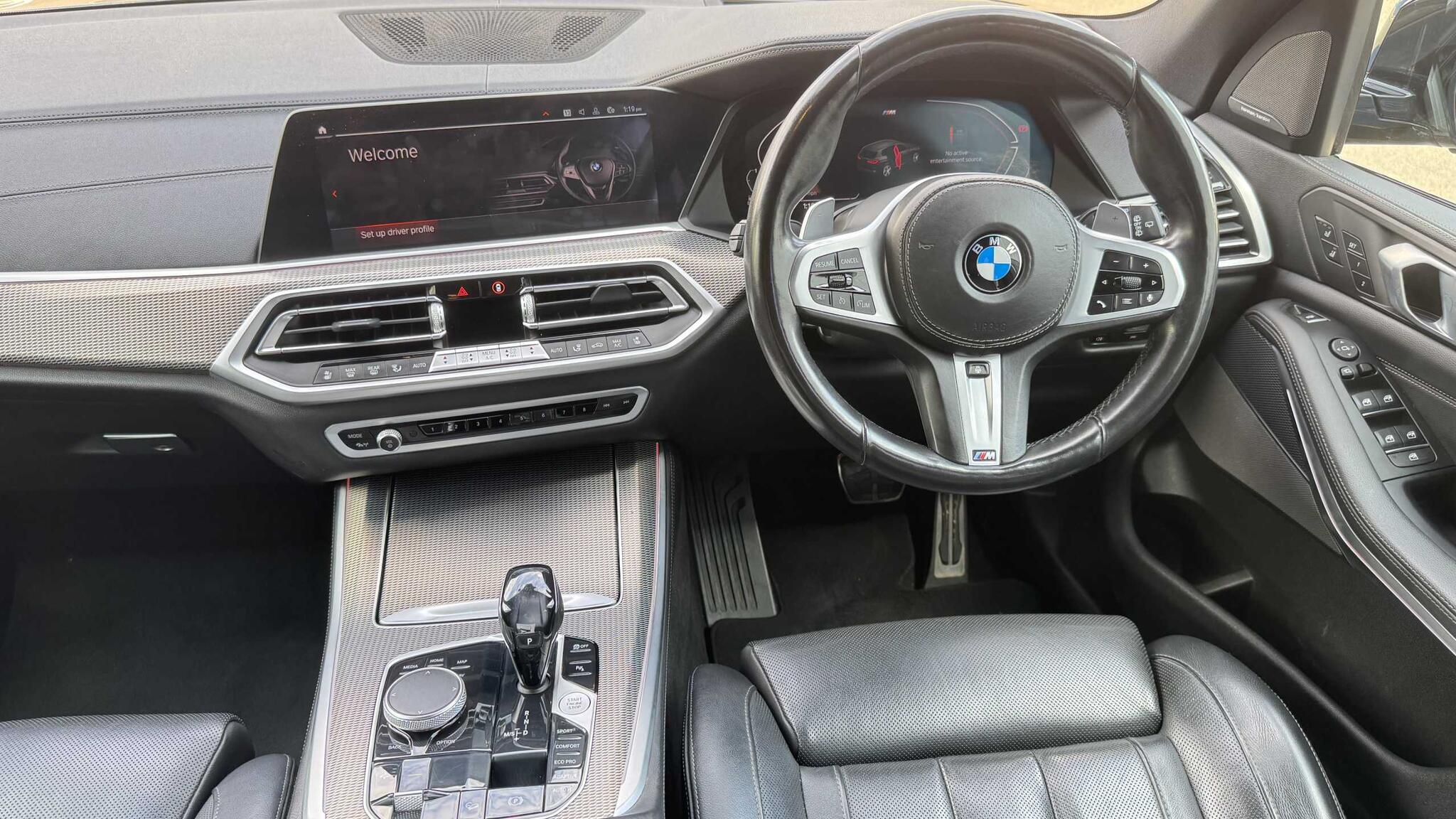 BMW X5 view 6
