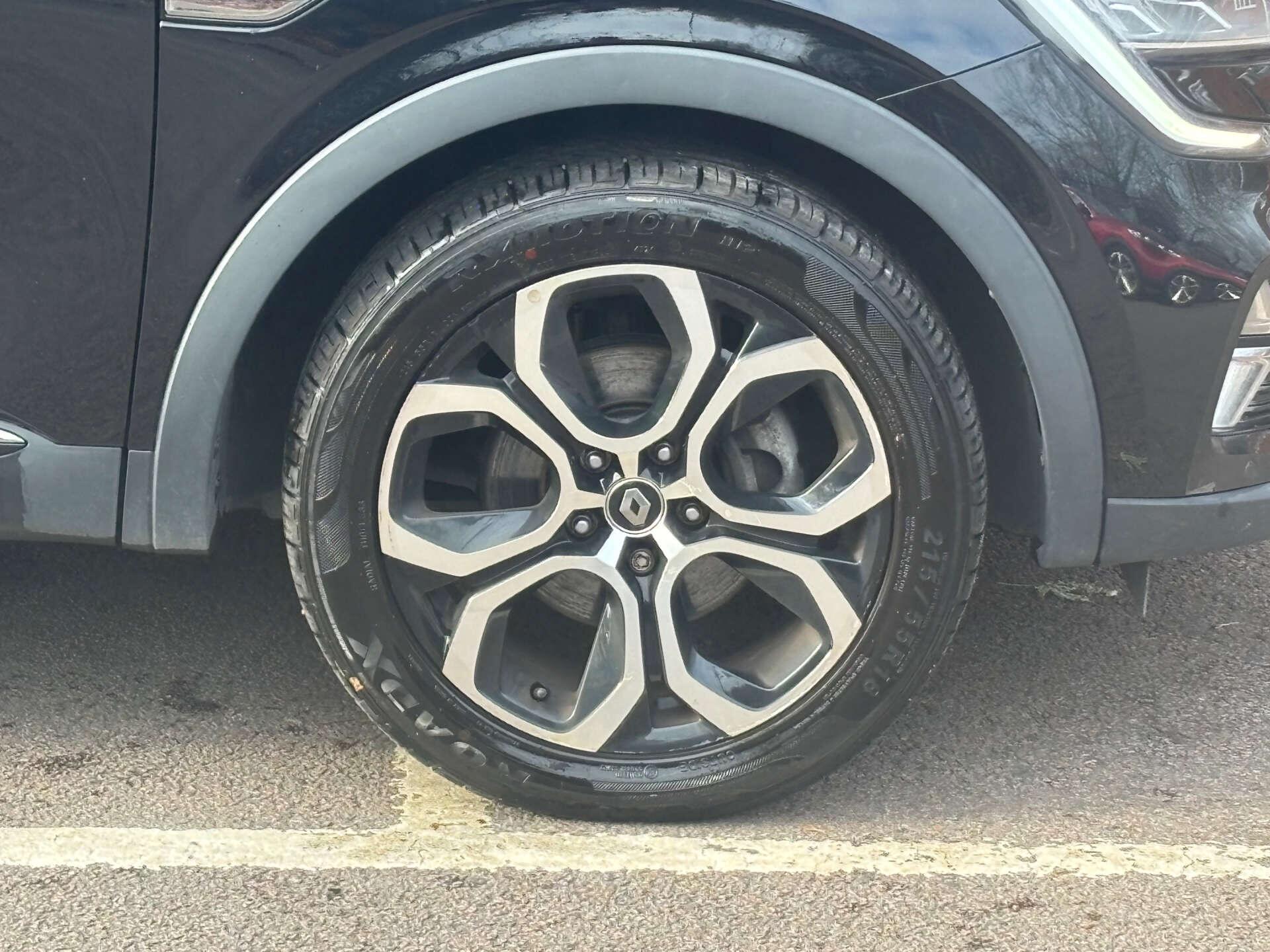 Renault Arkana view 3