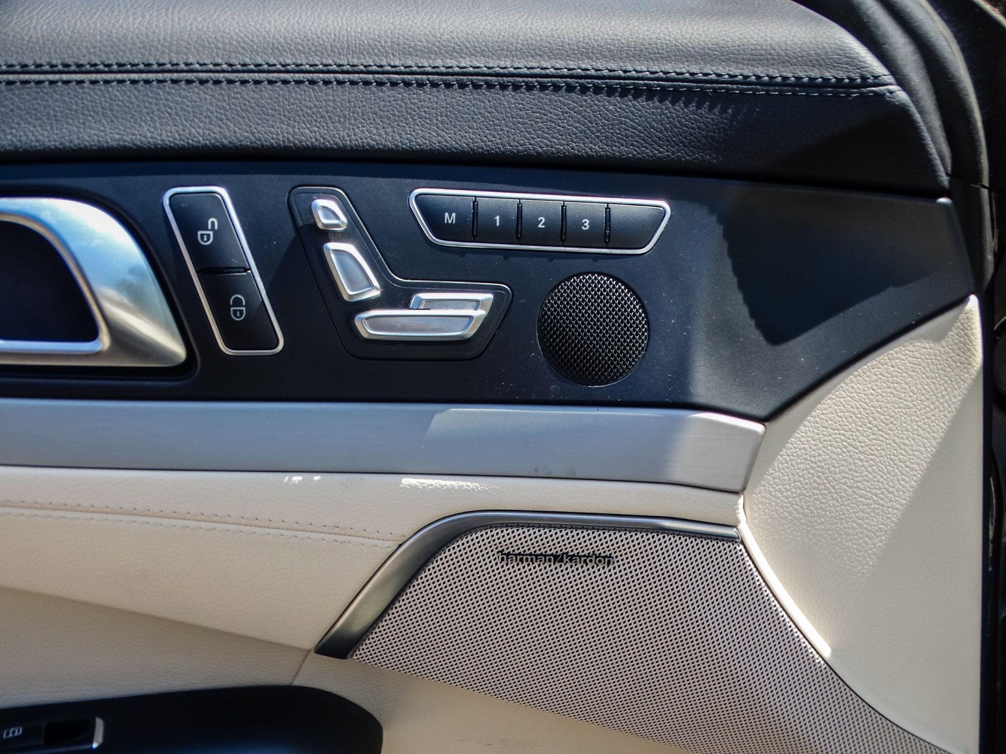 Mercedes-Benz SL view 9