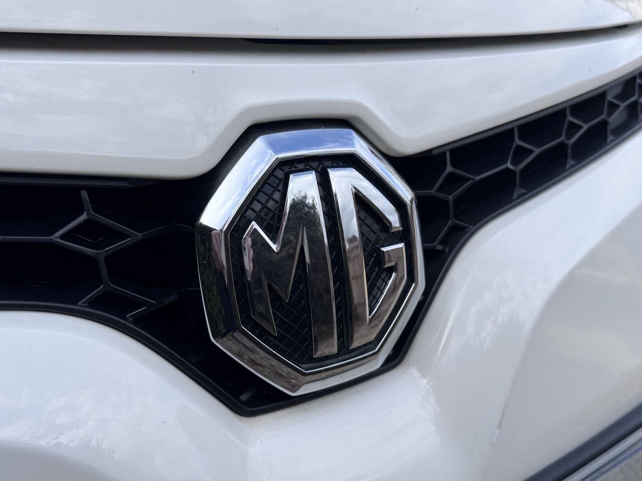 MG MG3 view 12