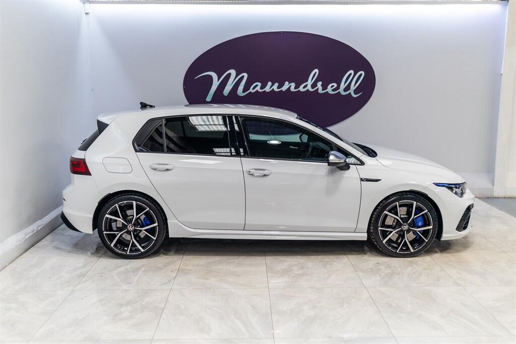 Volkswagen Golf view 2
