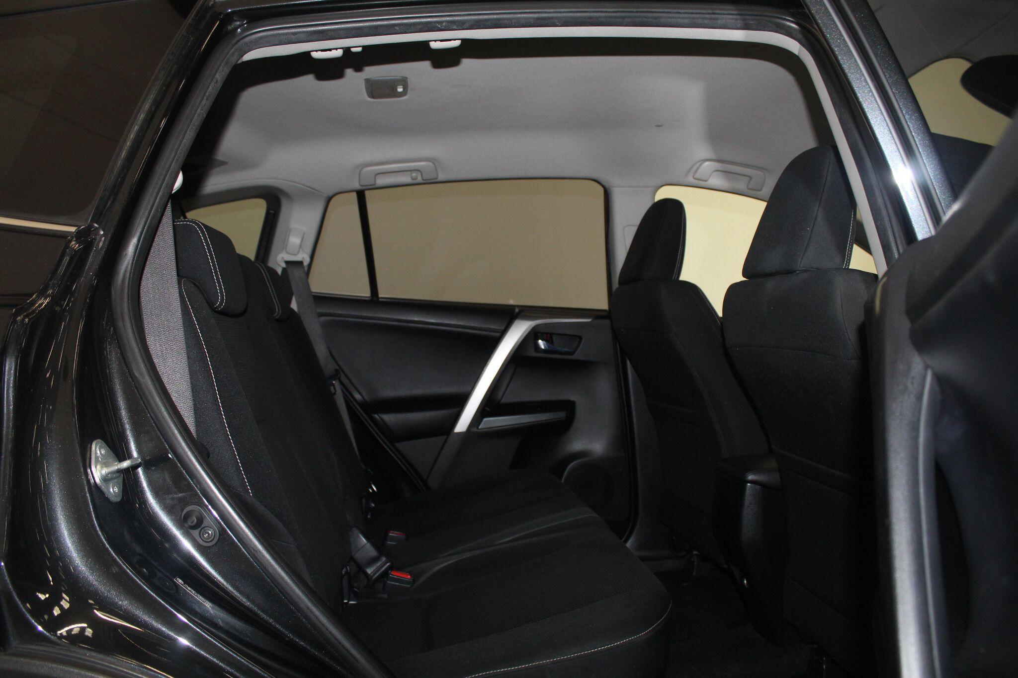 Toyota Rav4 view 52