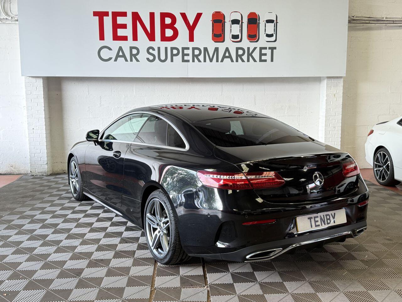 Mercedes-Benz E Class view 7