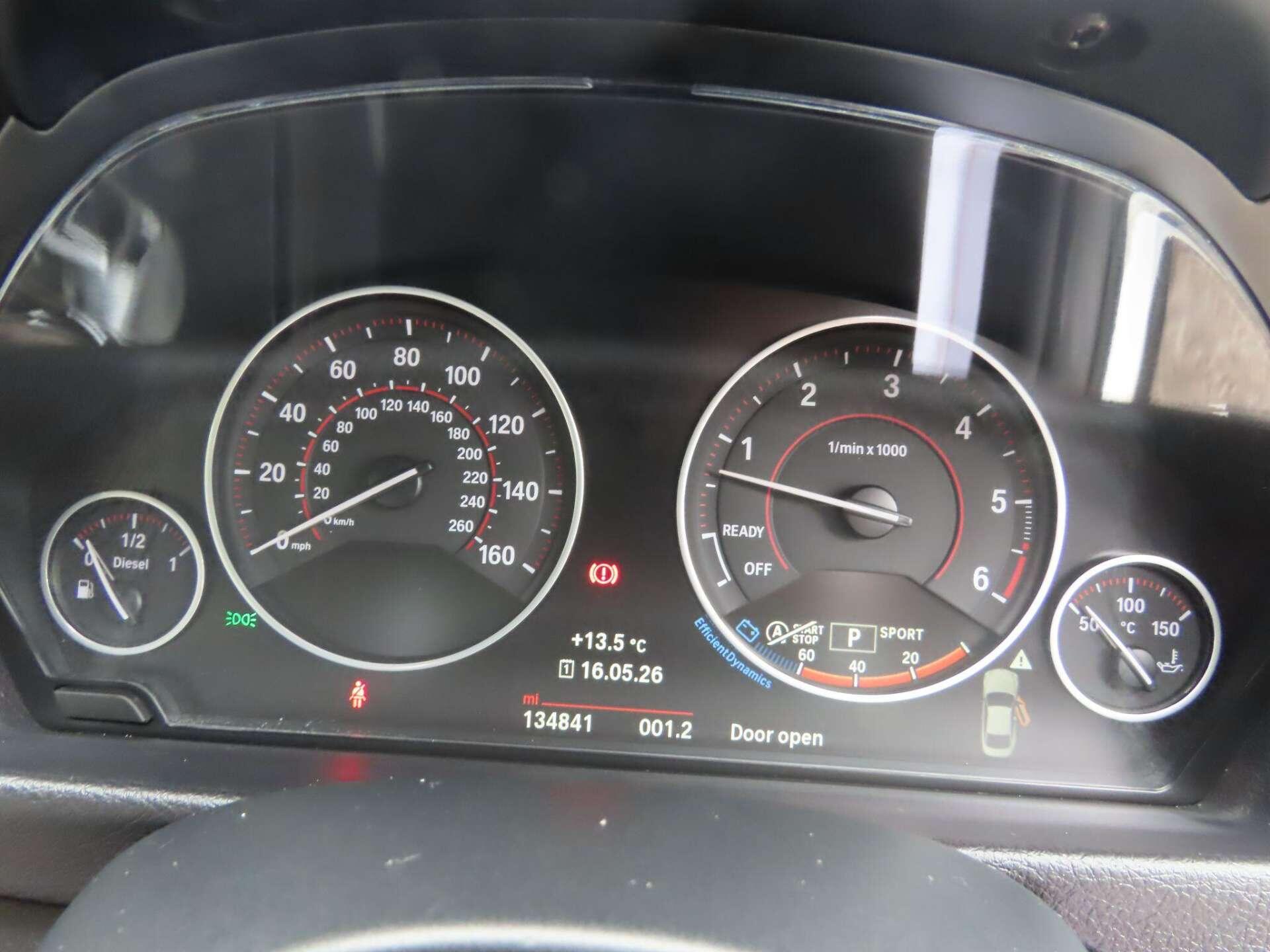 BMW 4 Series view 8