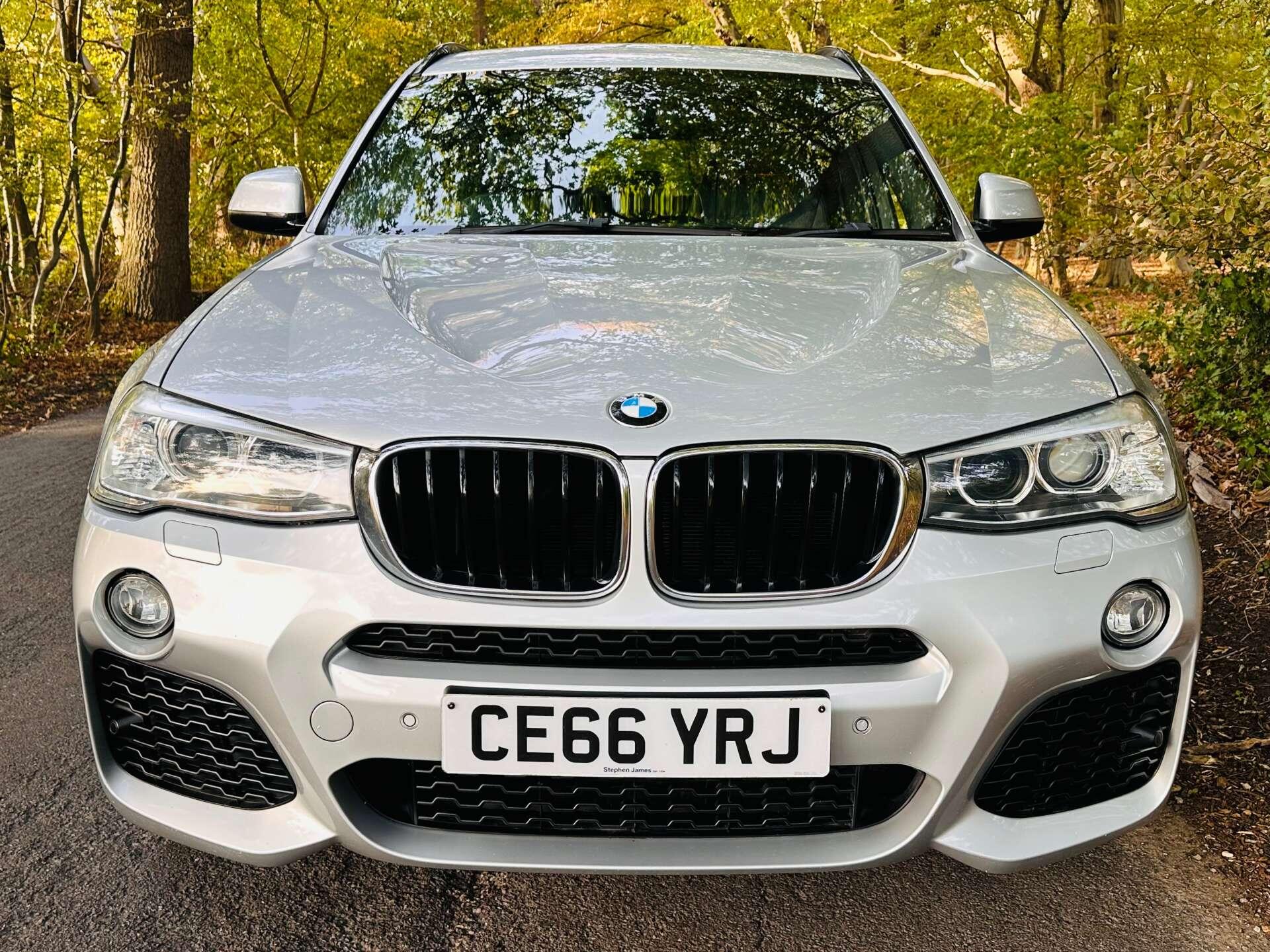 BMW X3 view 3