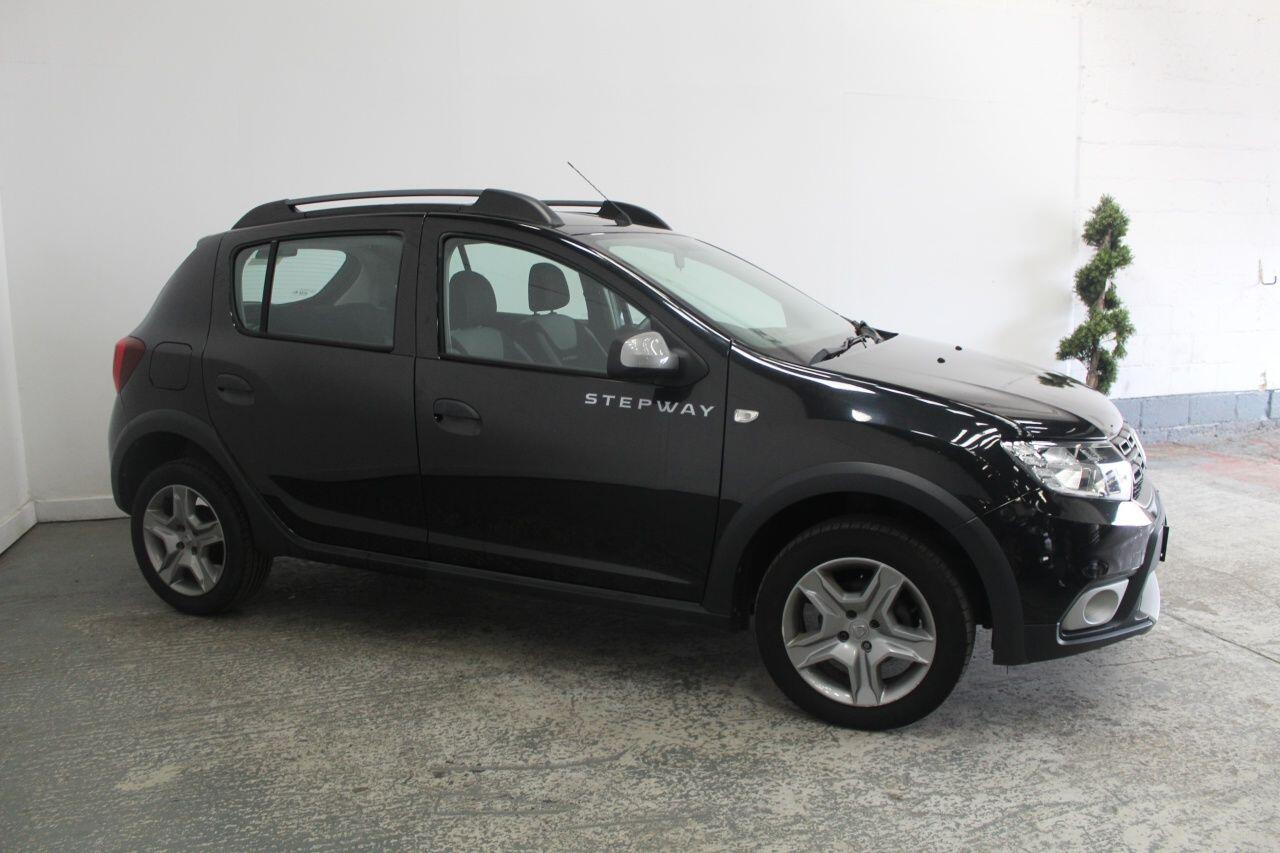 Dacia Sandero view 4