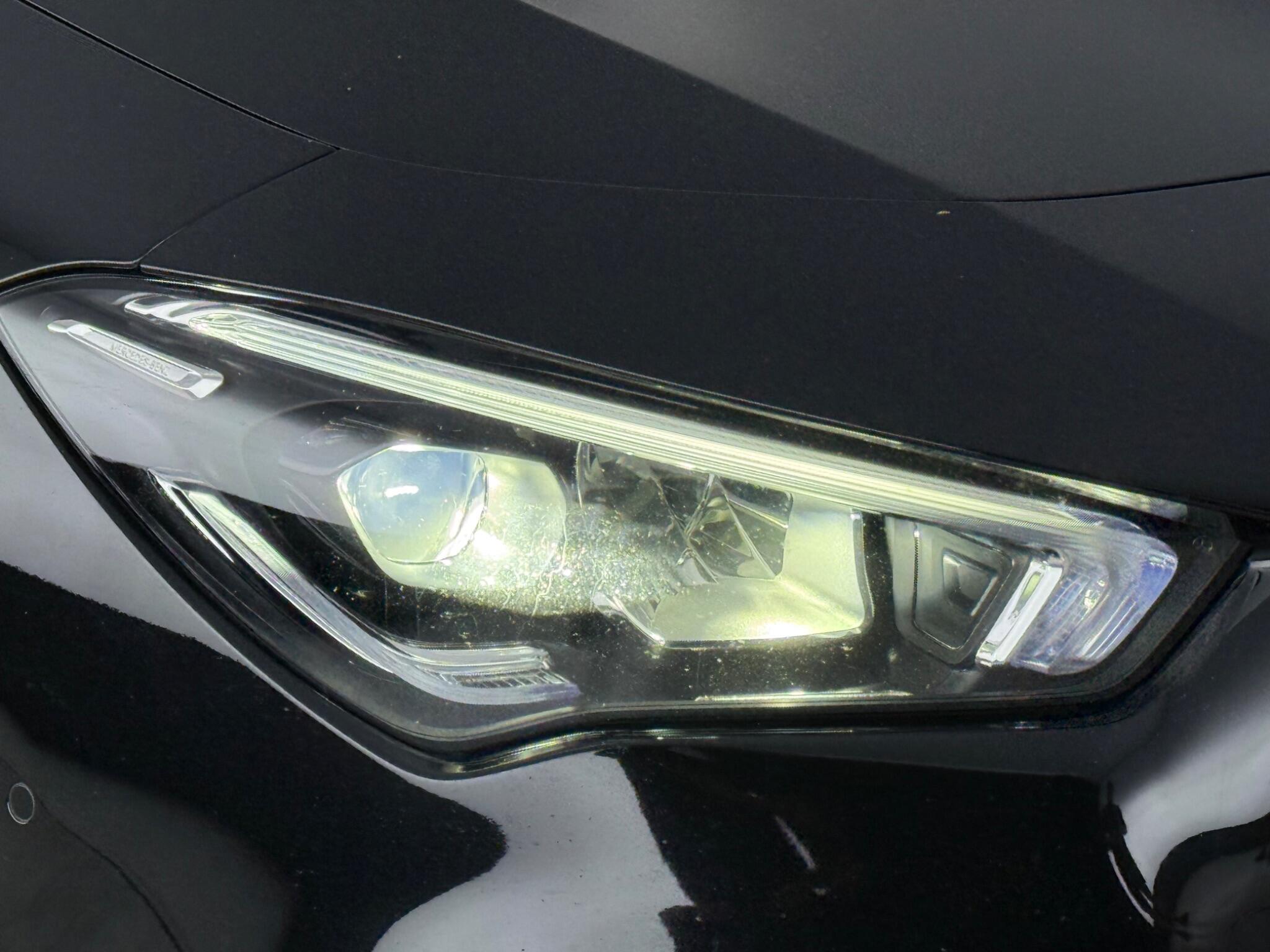 Mercedes-Benz Cla view 11