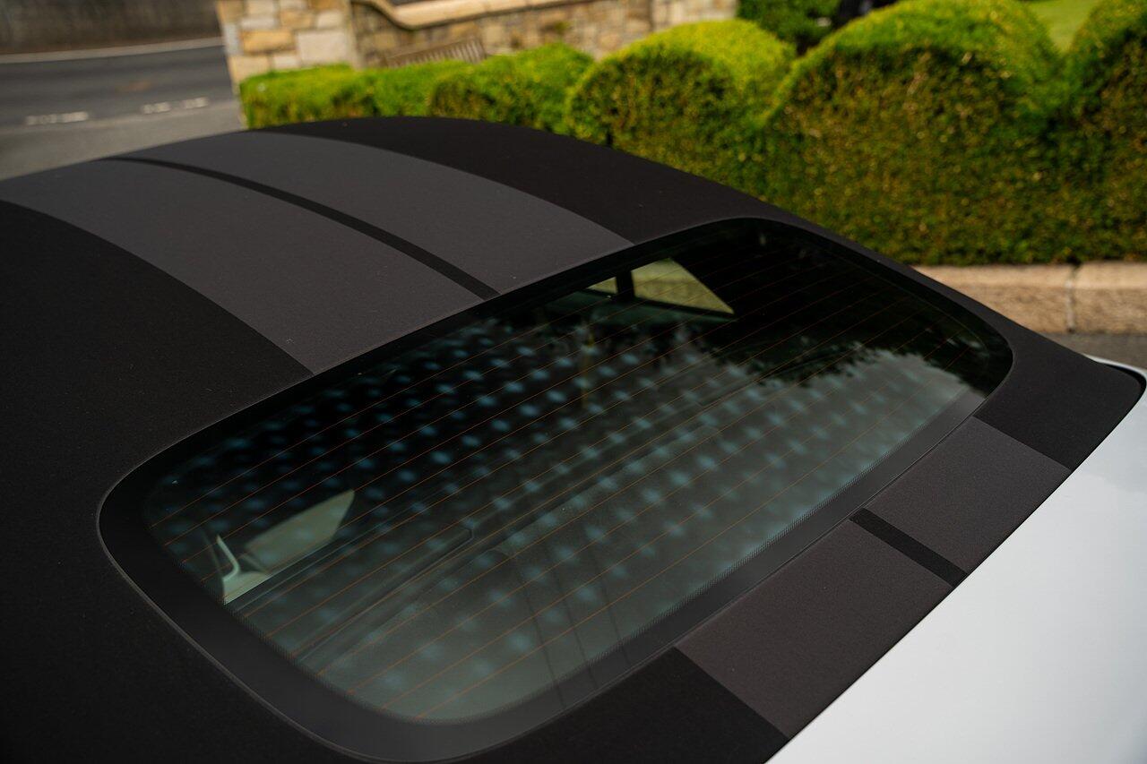 Porsche 911 view 94