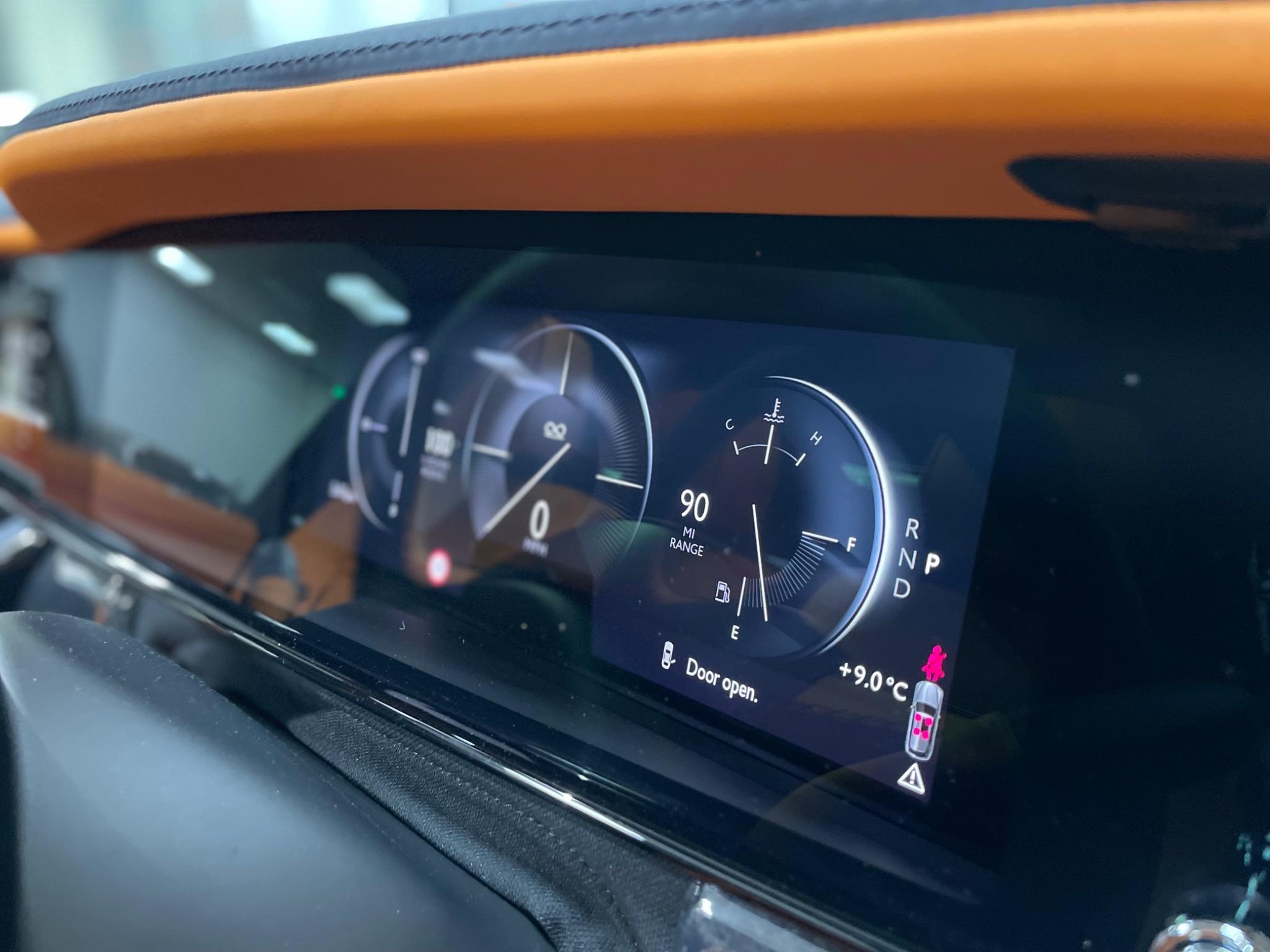 Rolls-Royce Cullinan view 21