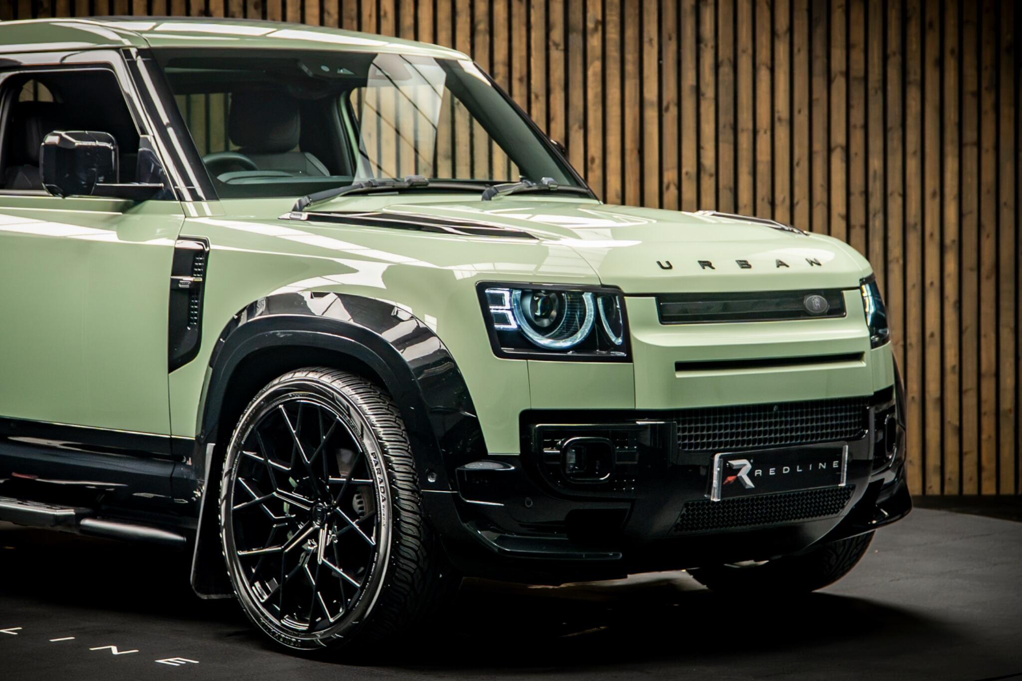 Land Rover Defender view 12