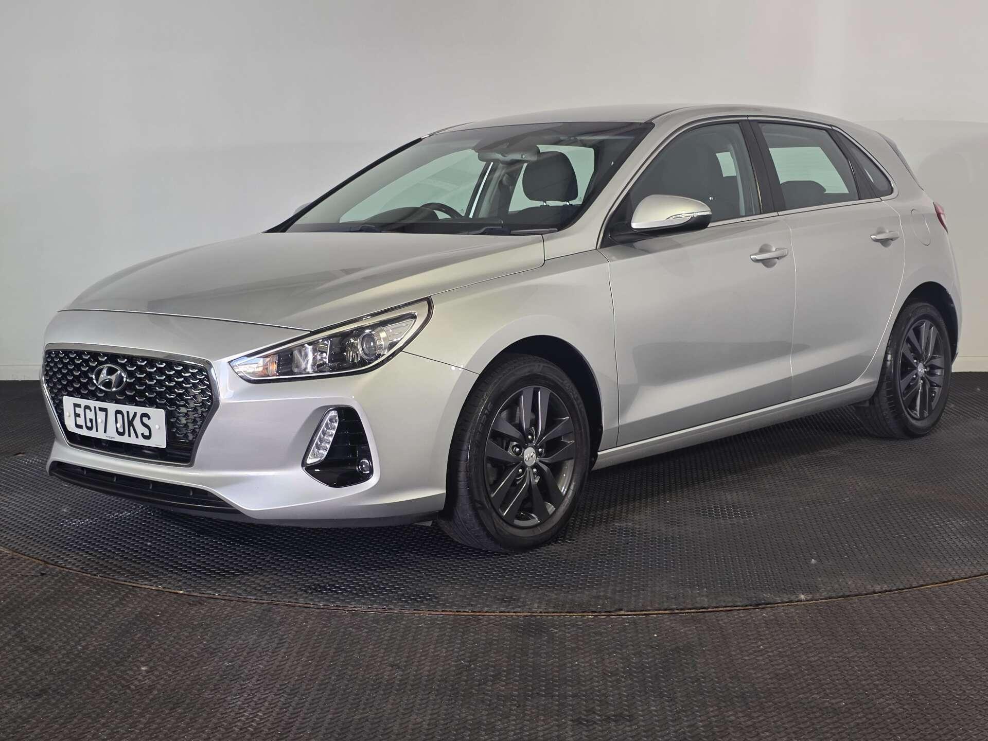 Hyundai I30 view 3