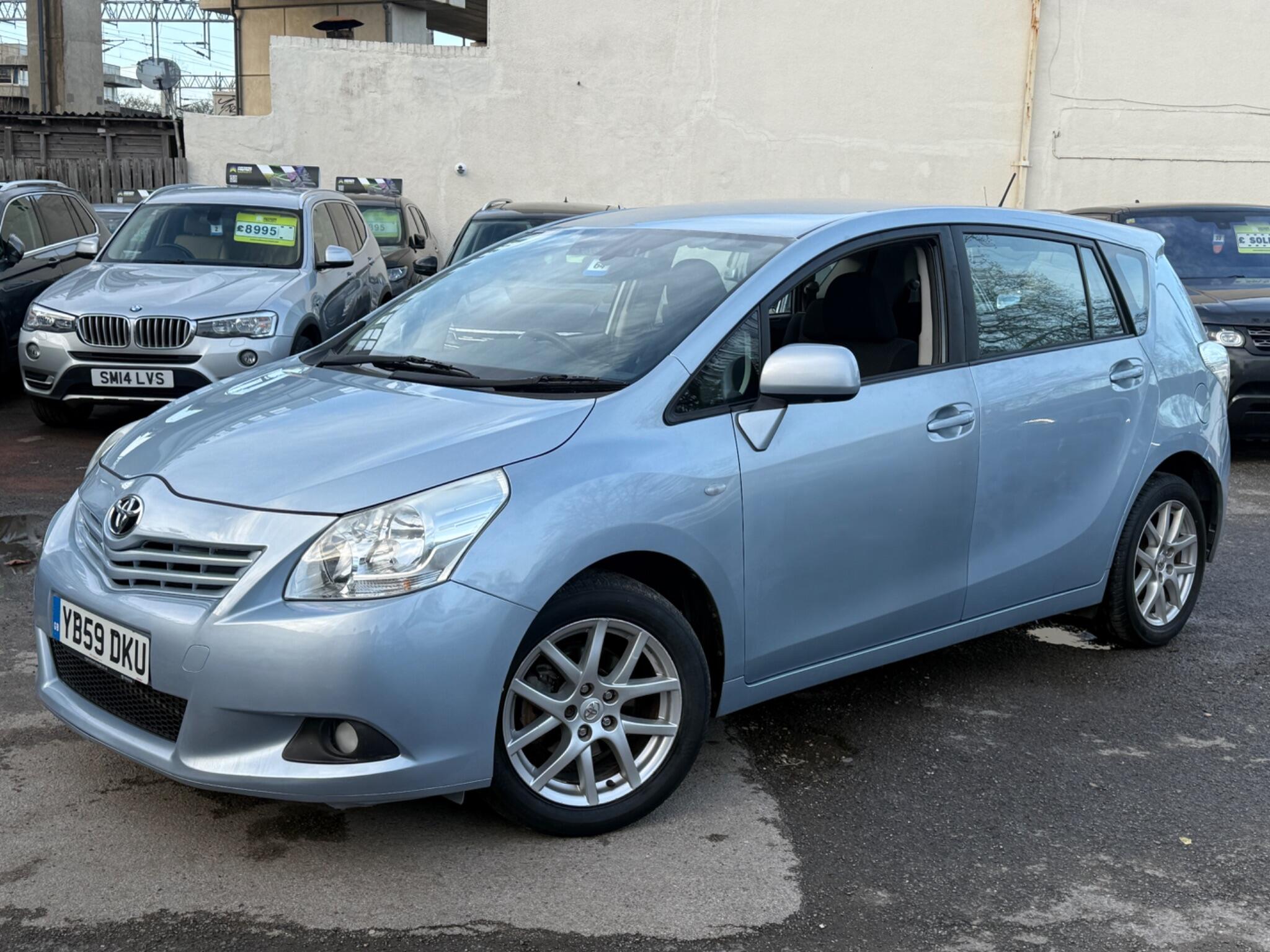 Toyota Verso - Image 9