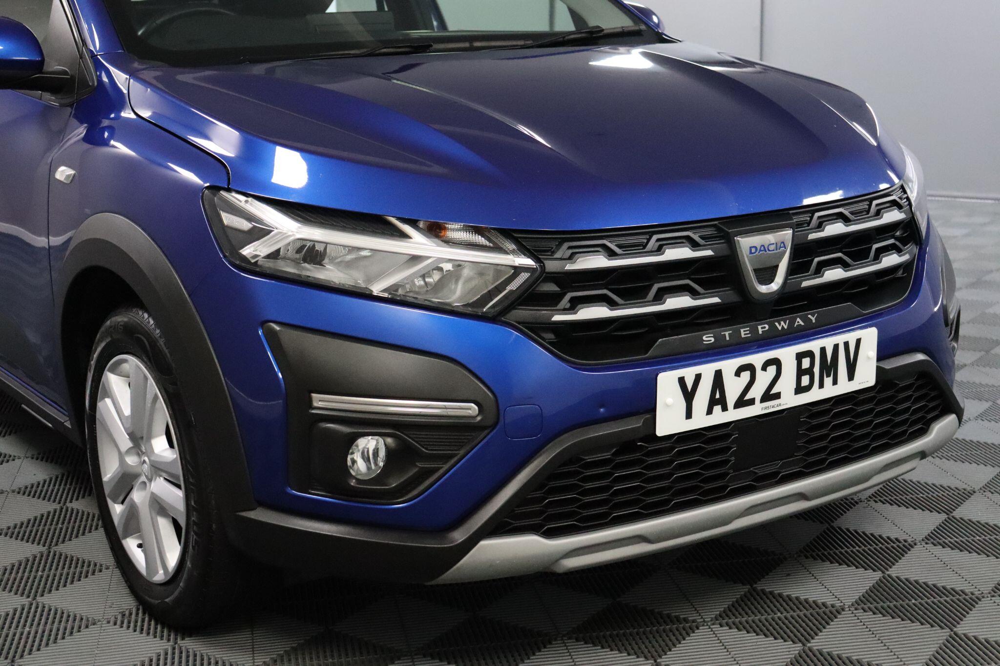 Dacia Sandero Stepway view 4
