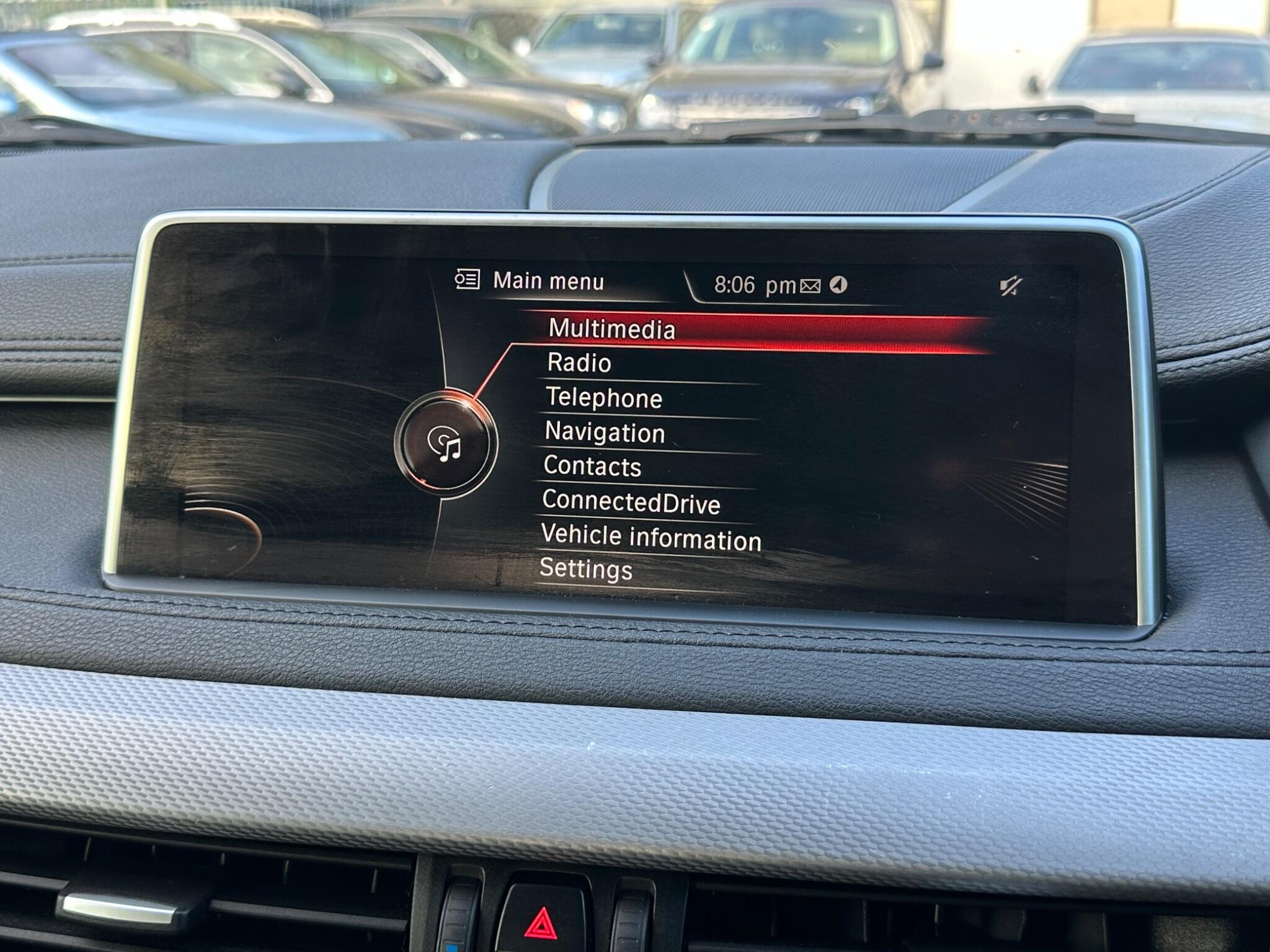 BMW X6 view 29