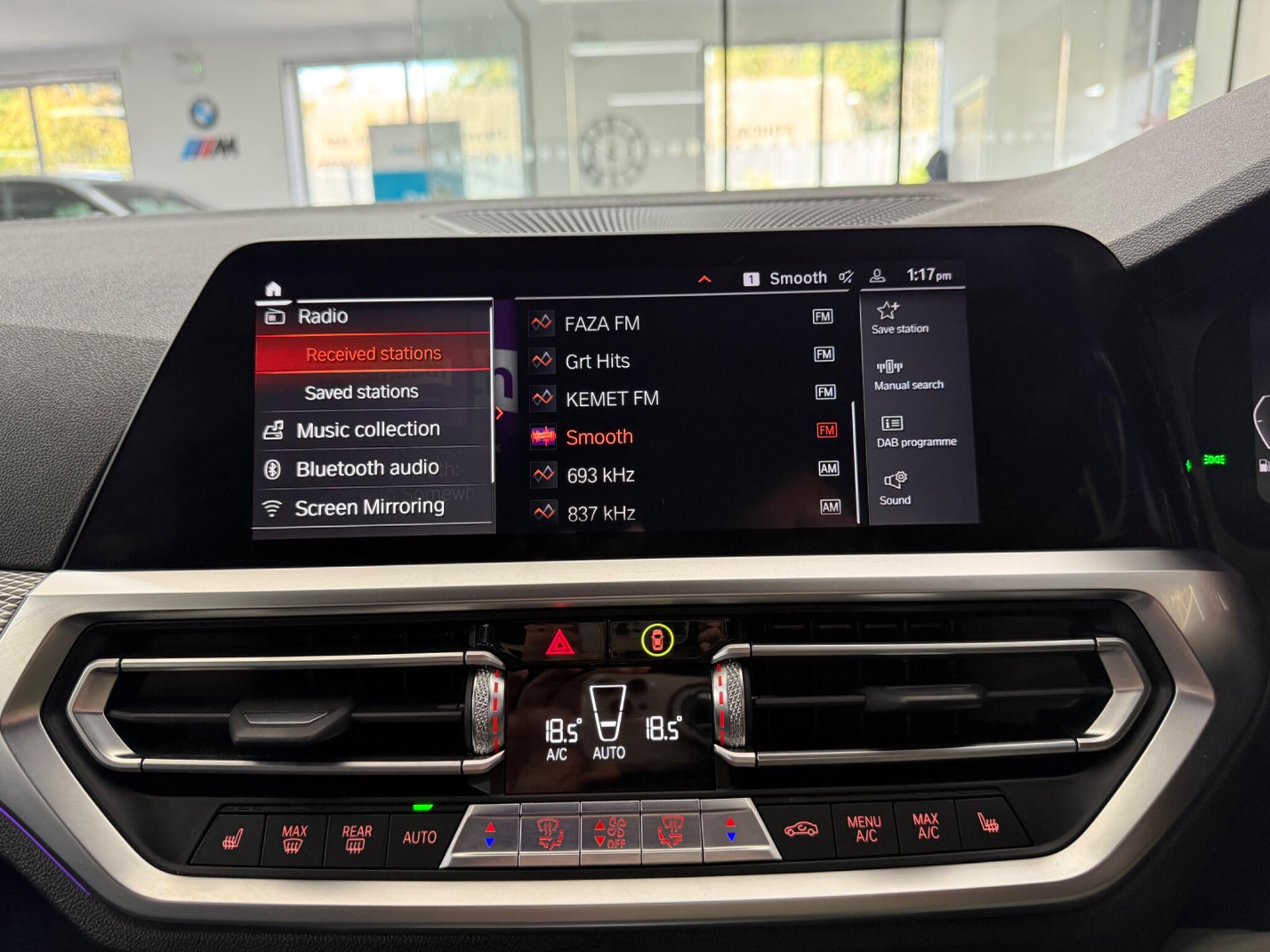 BMW 3 Series view 10