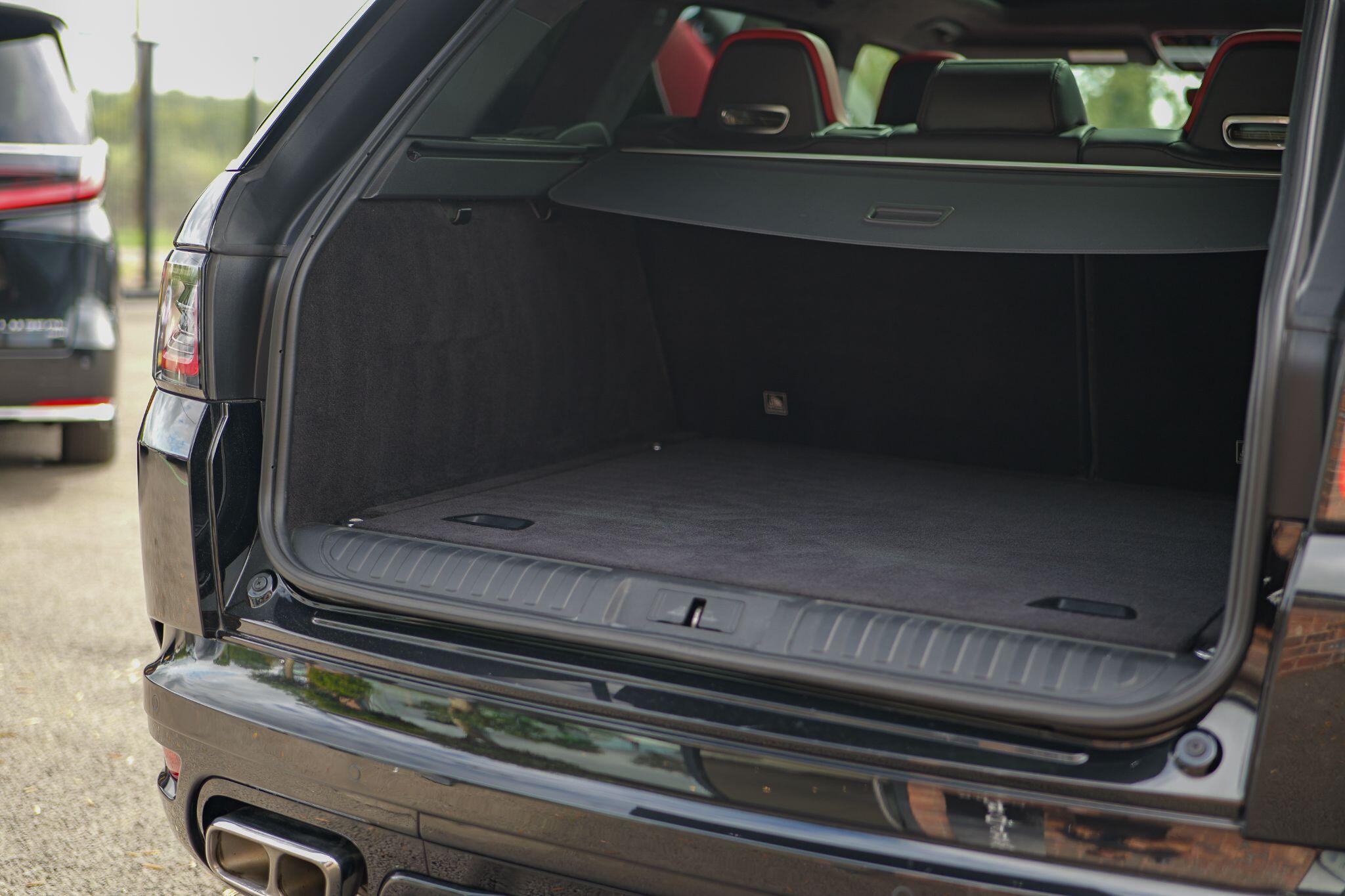 Land Rover Range Rover Sport view 36