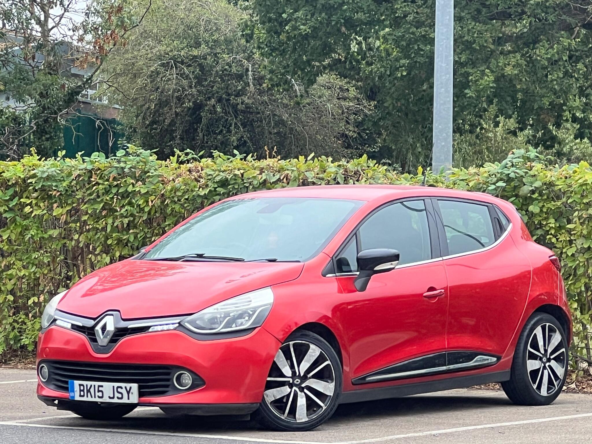 Renault Clio view 4