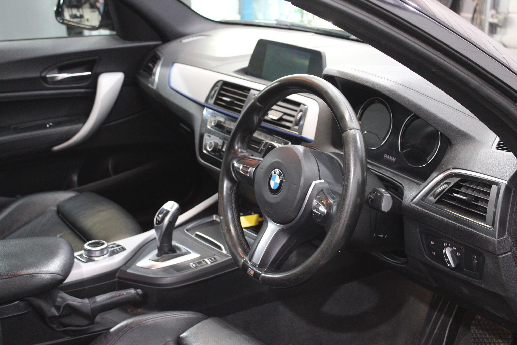 BMW 2 Series view 13