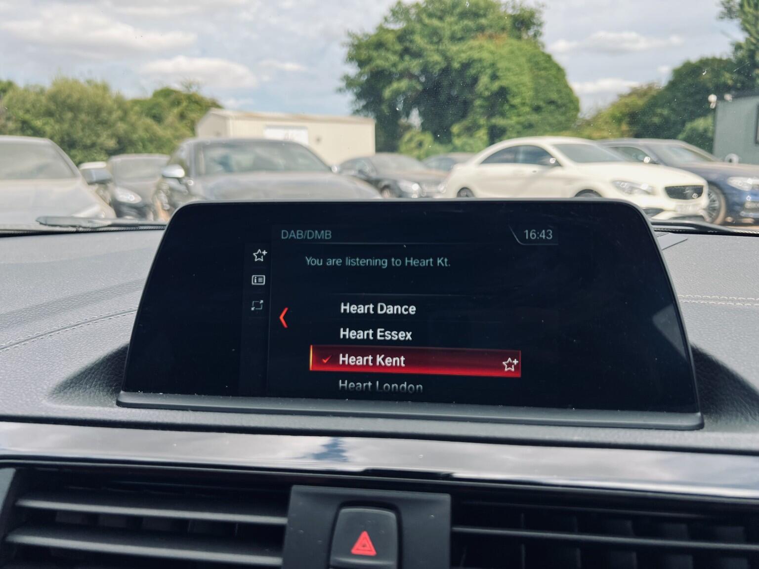 BMW 2 Series view 21