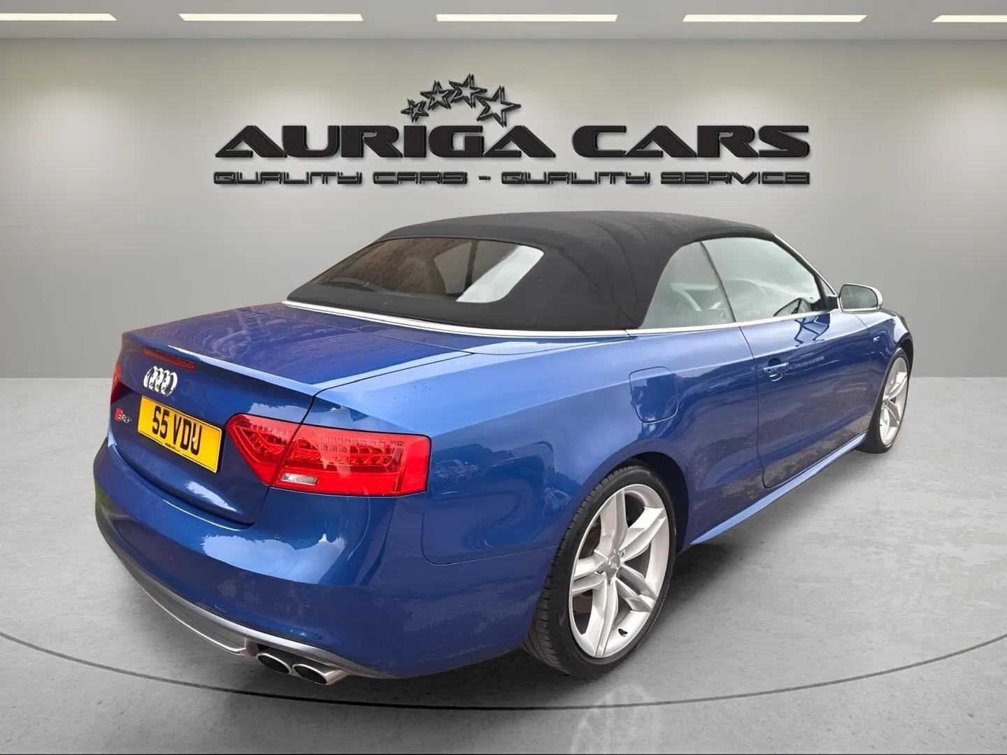 Audi S5 view 17