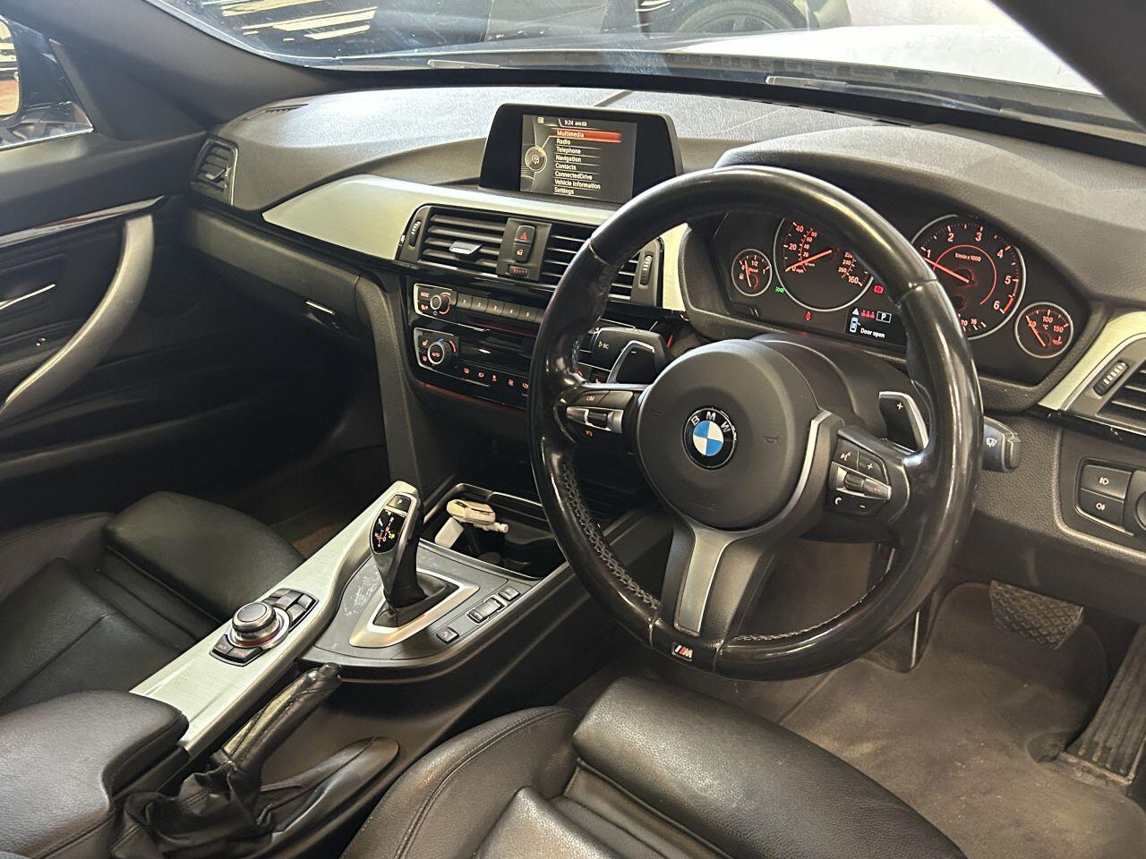 BMW 3 Series Gran Turismo view 32