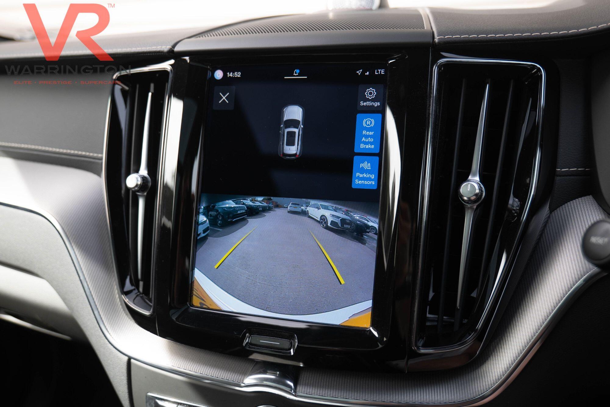 Volvo XC60 view 29