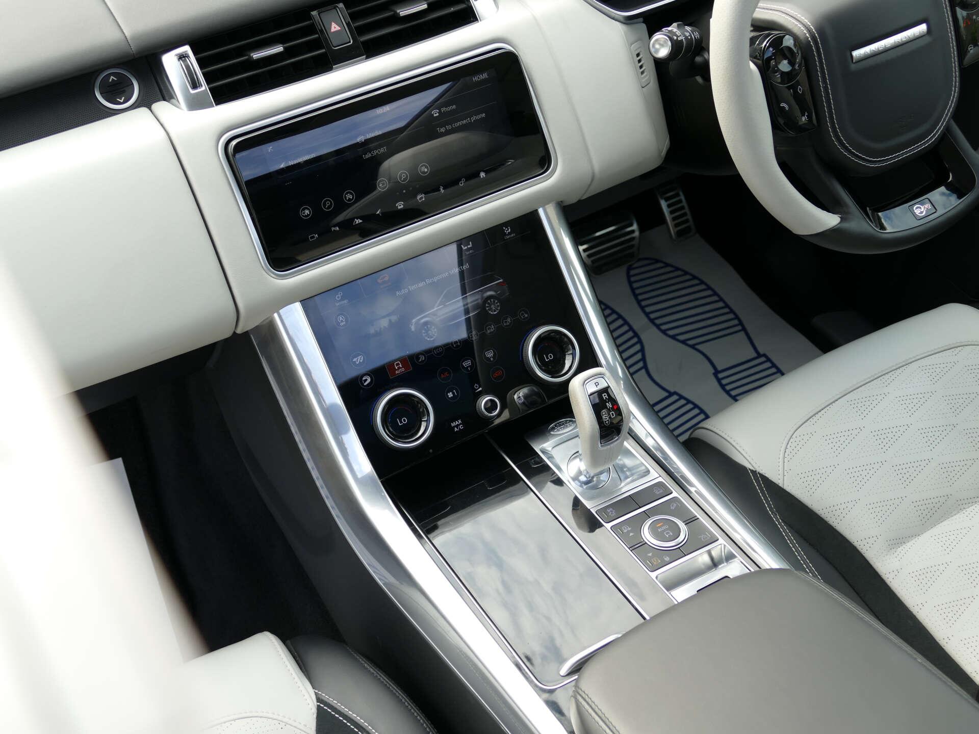 Land Rover Range Rover Sport view 31