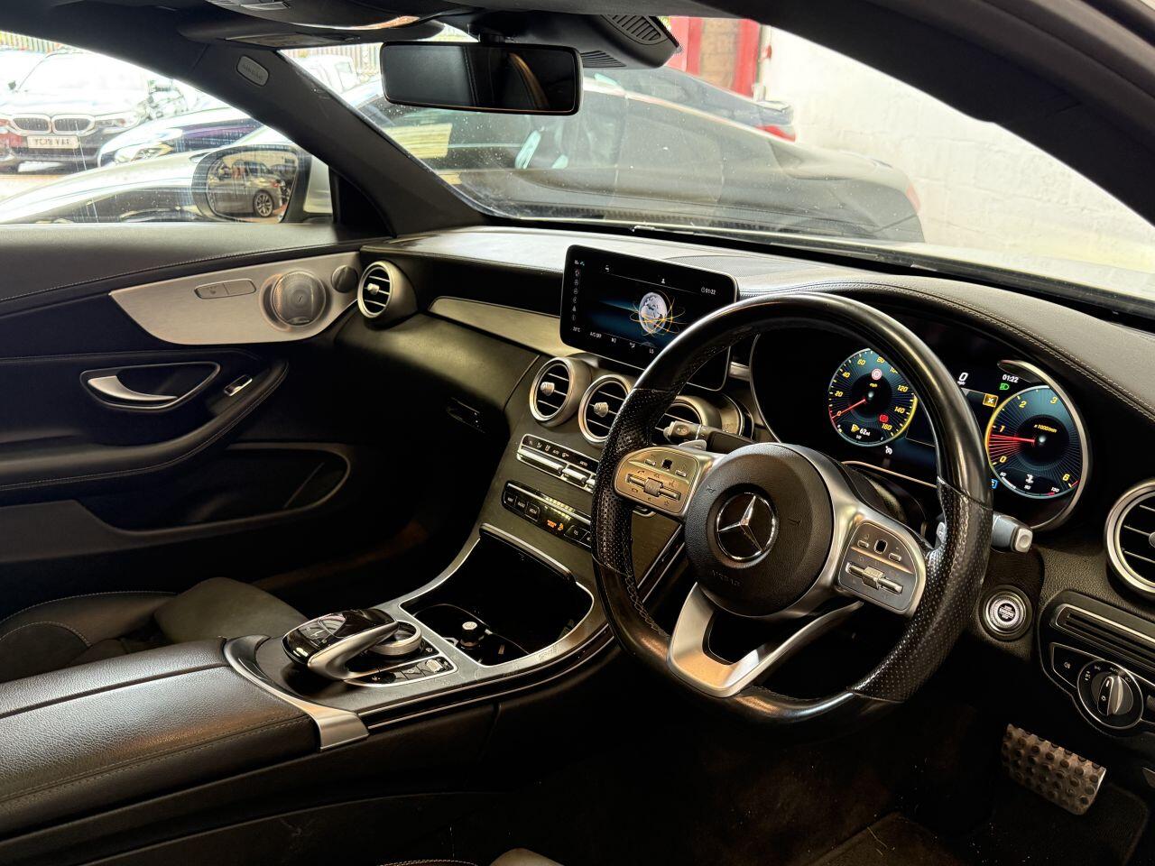 Mercedes-Benz C Class view 33