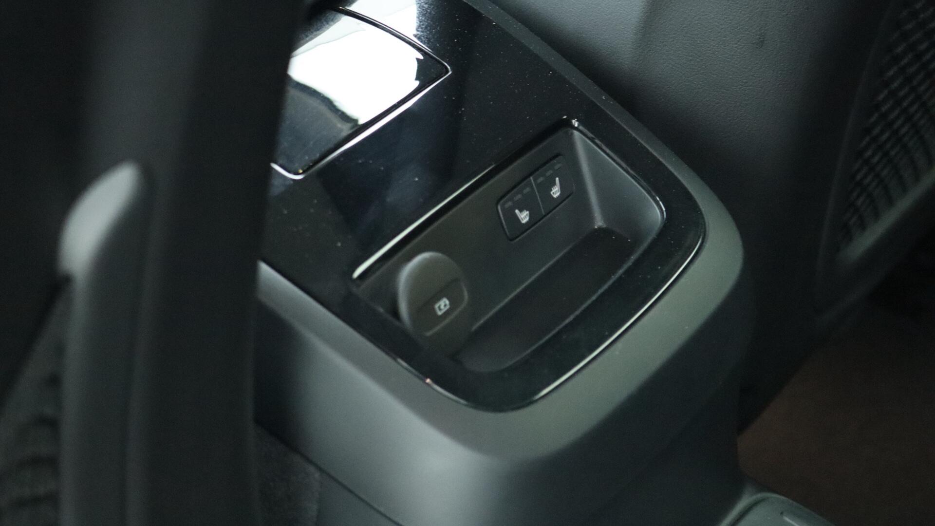 Volvo V60 view 40