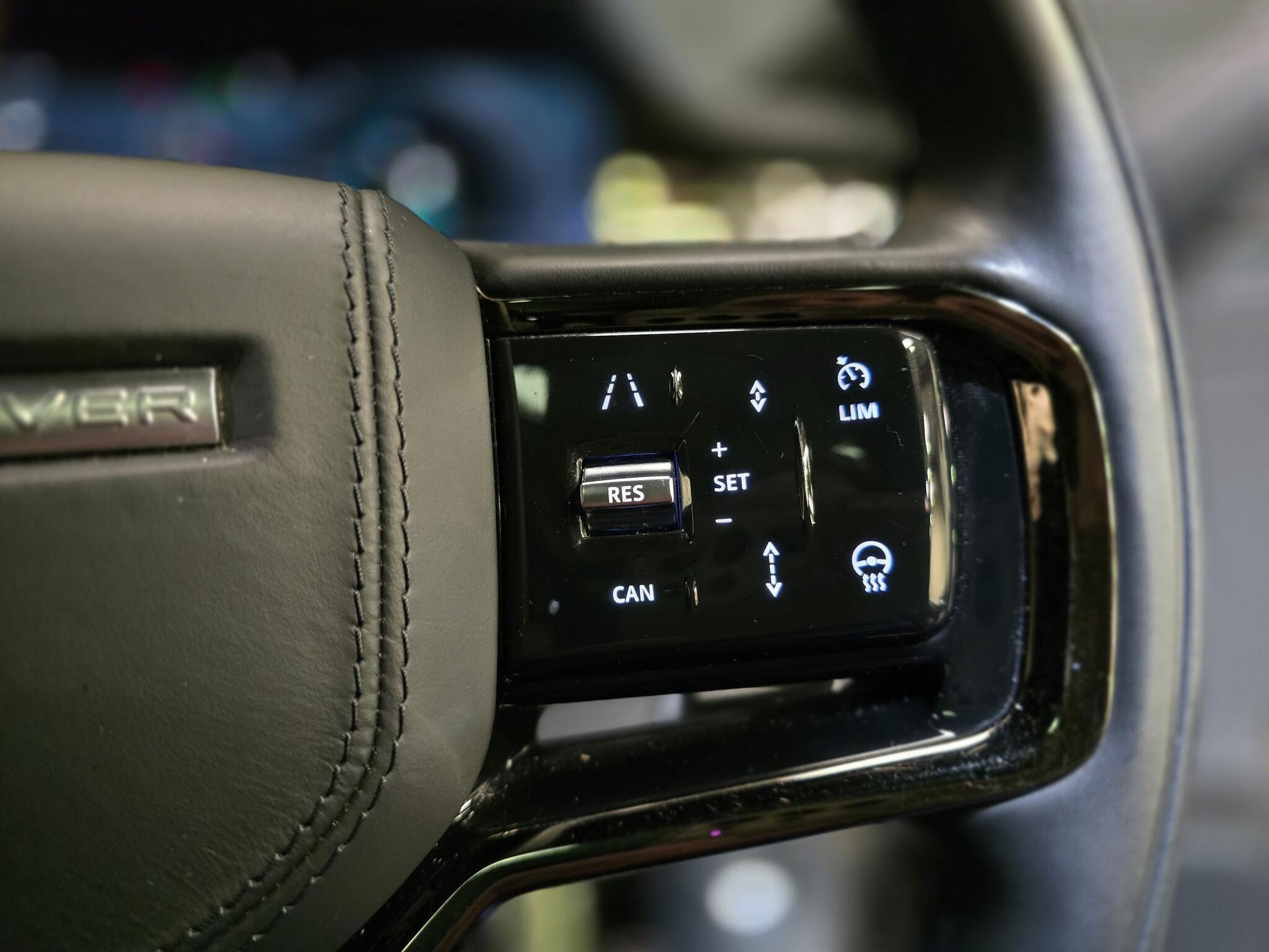 Land Rover Range Rover Sport view 20