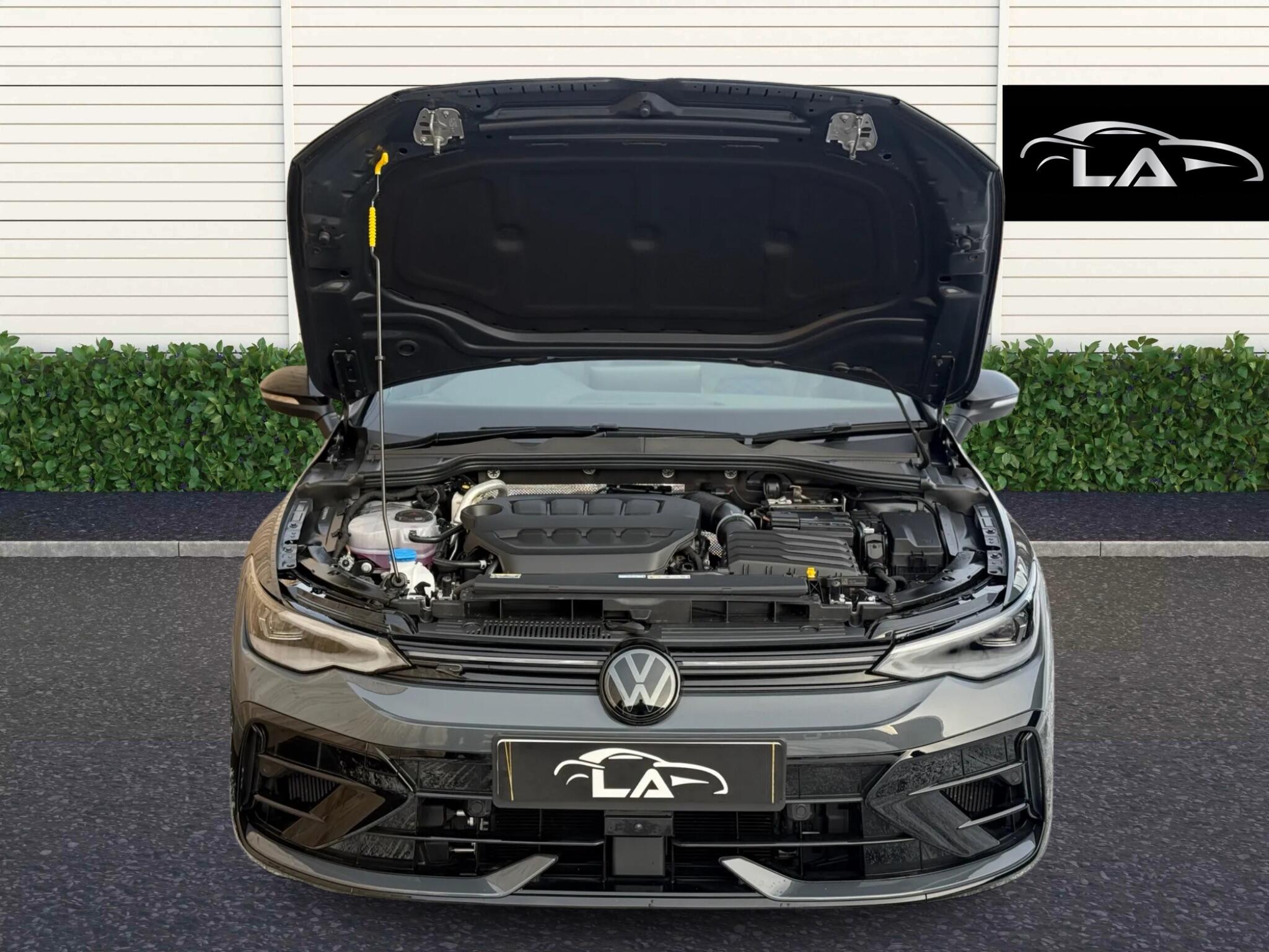 Volkswagen Golf view 13