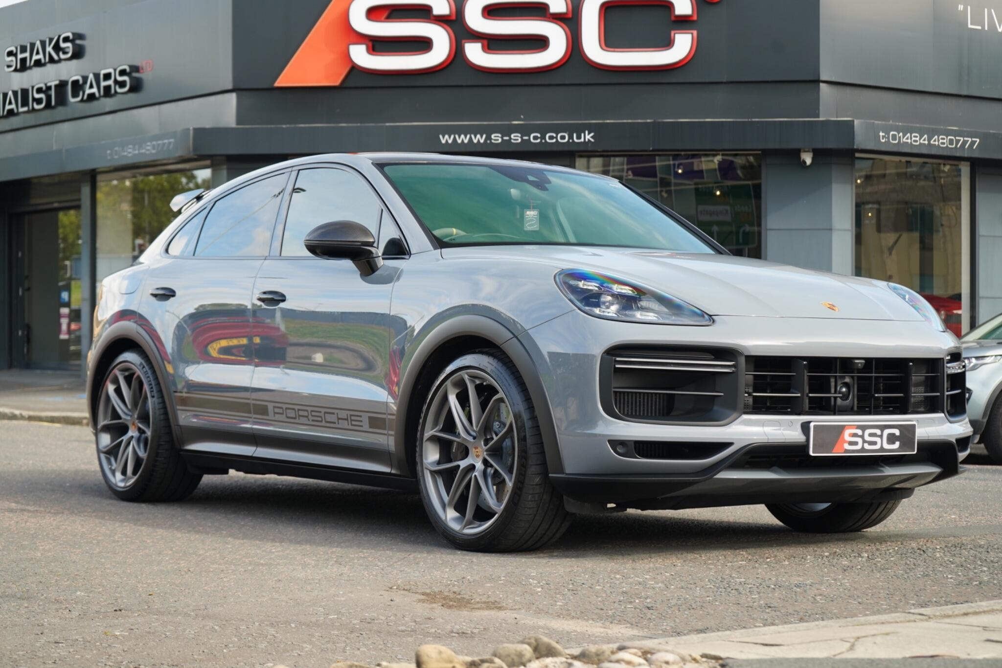 Porsche Cayenne view 4