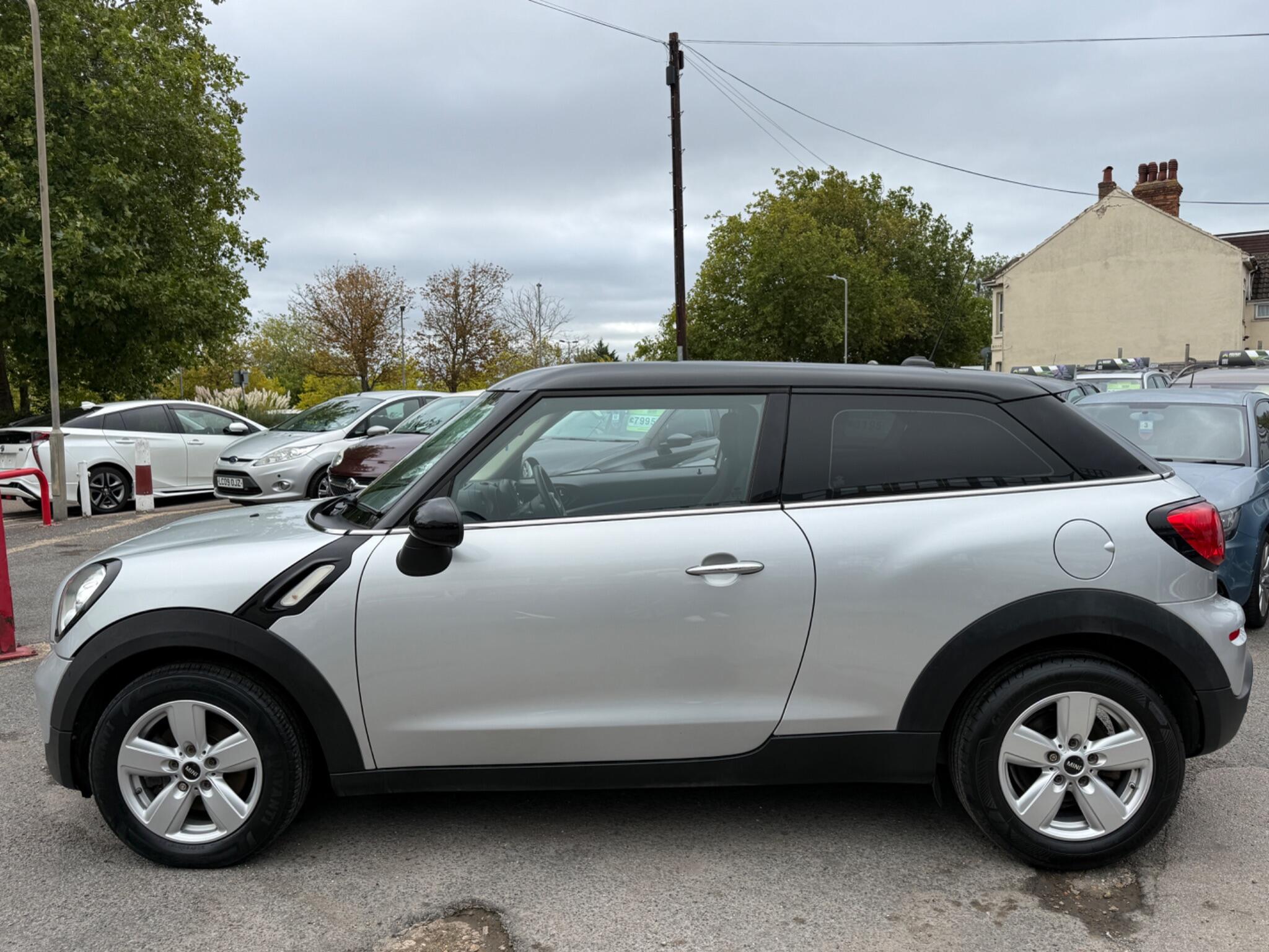 MINI Paceman - Image 10