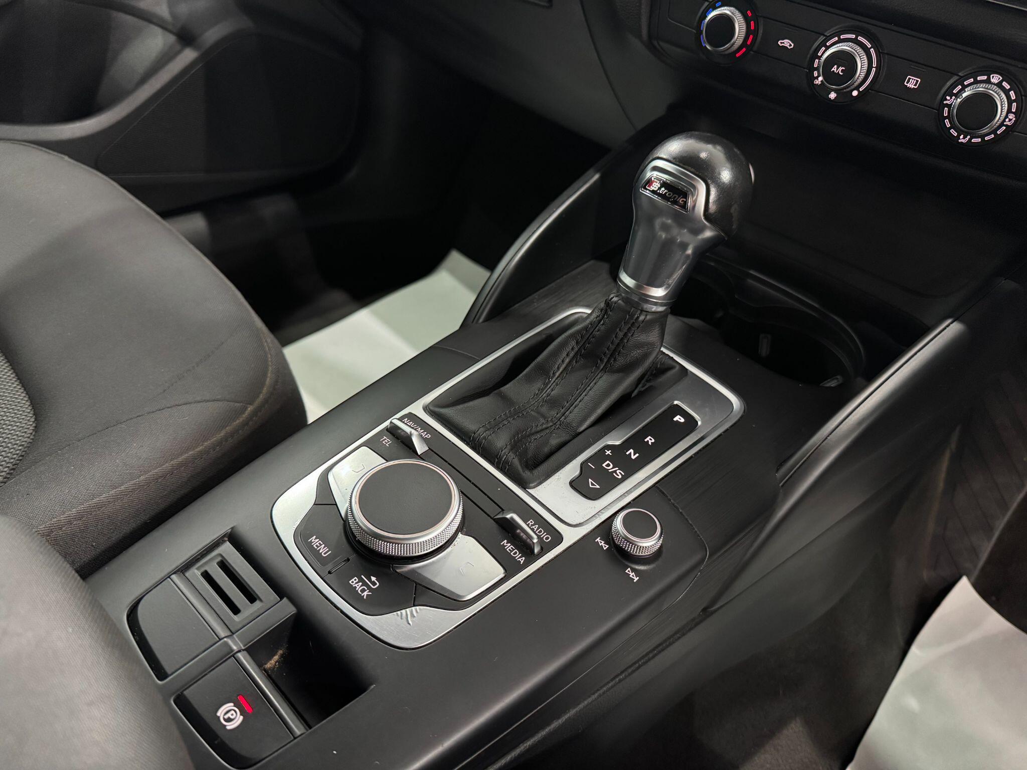 Audi A3 view 24