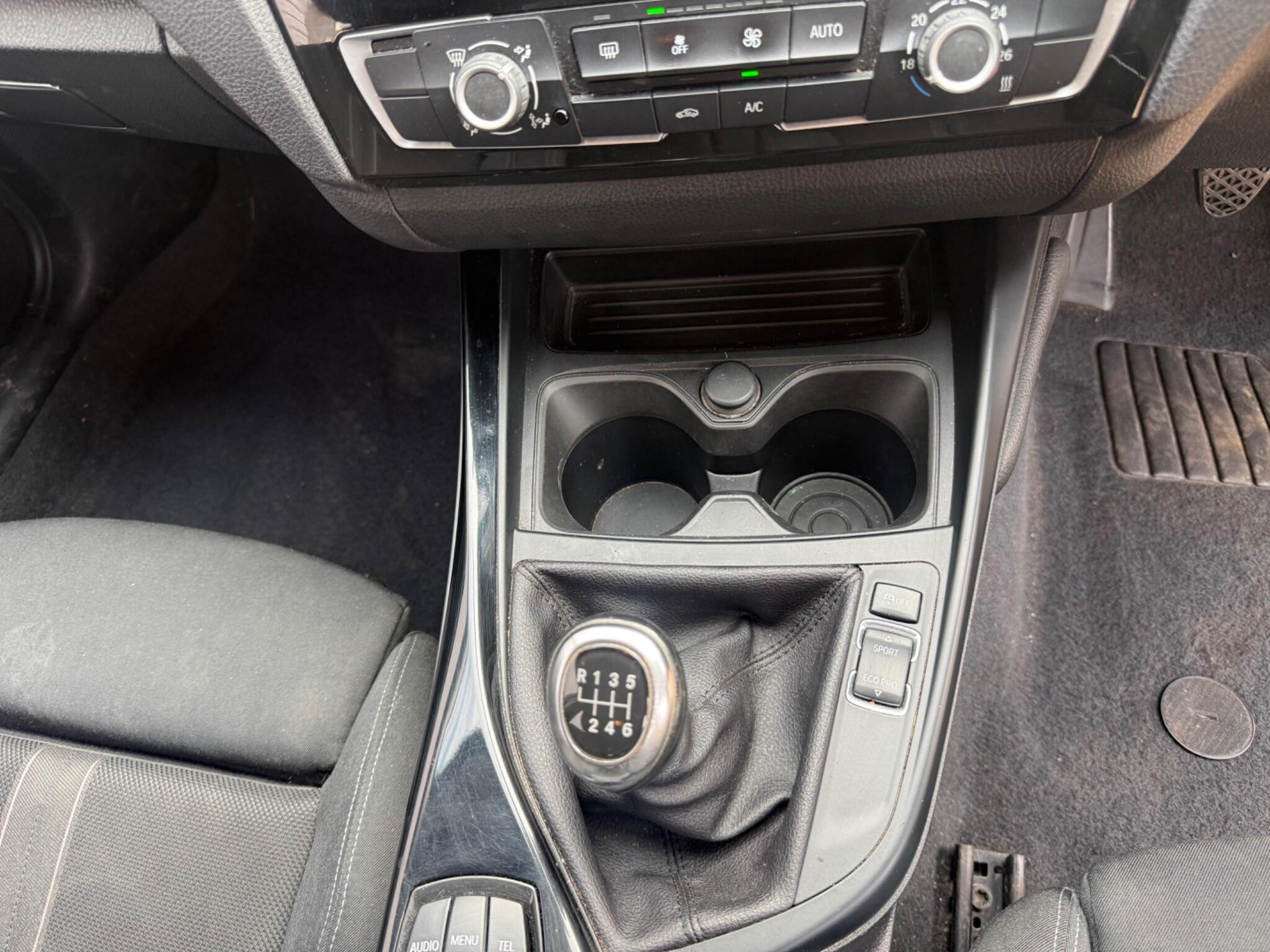 BMW 1 Series view 16