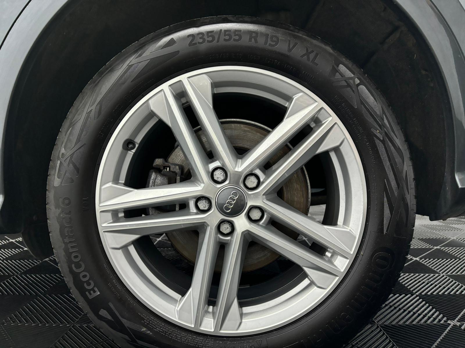 Audi Q5 view 37