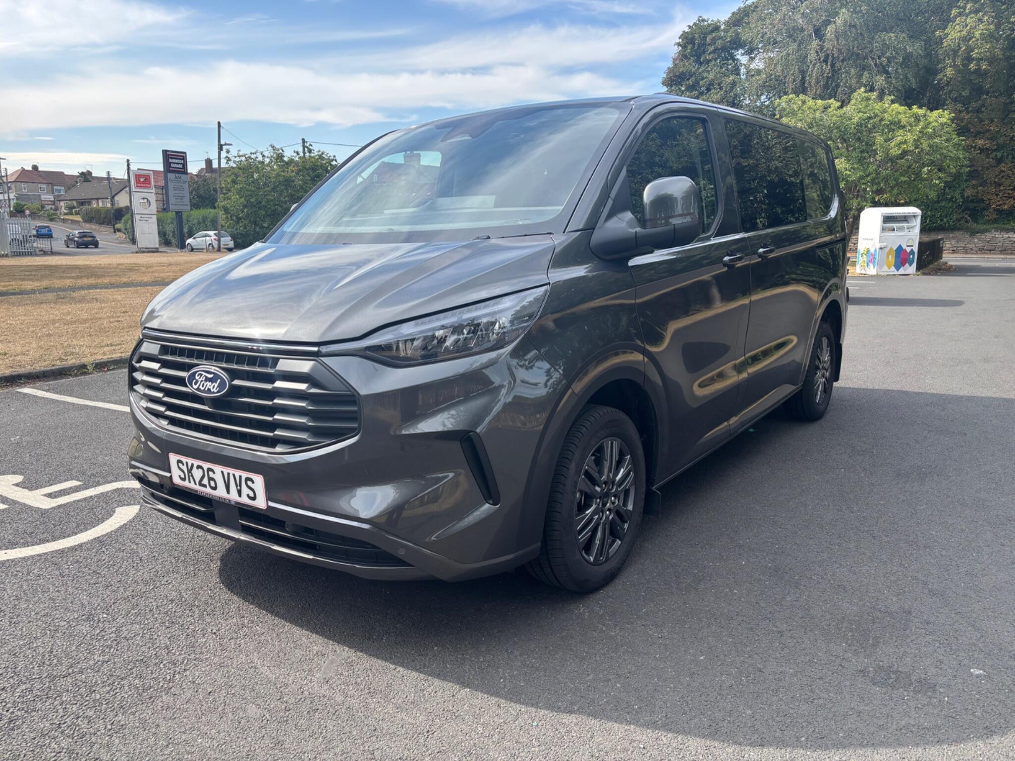 Ford Transit Custom view 3