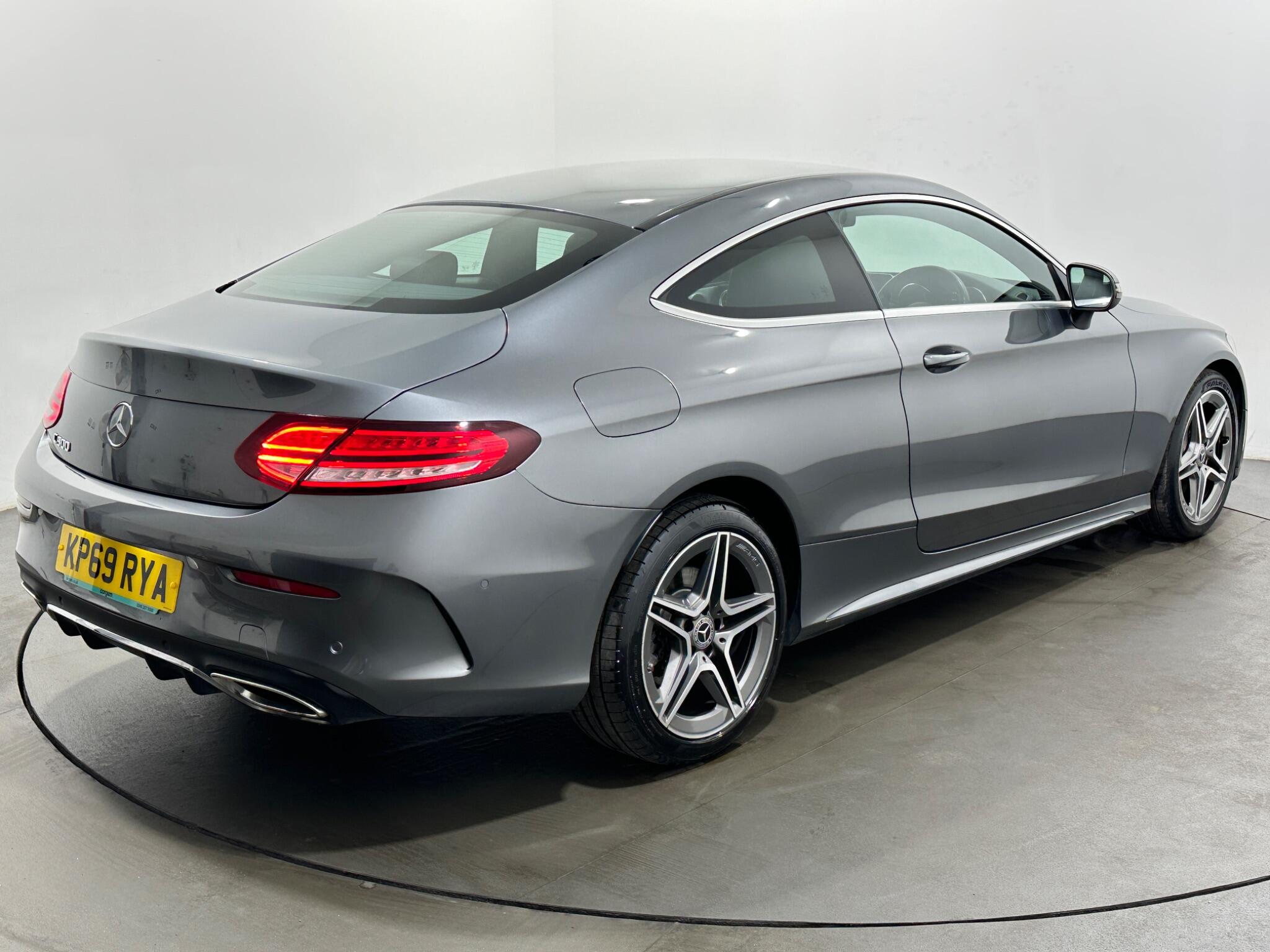 Mercedes-Benz C Class view 48