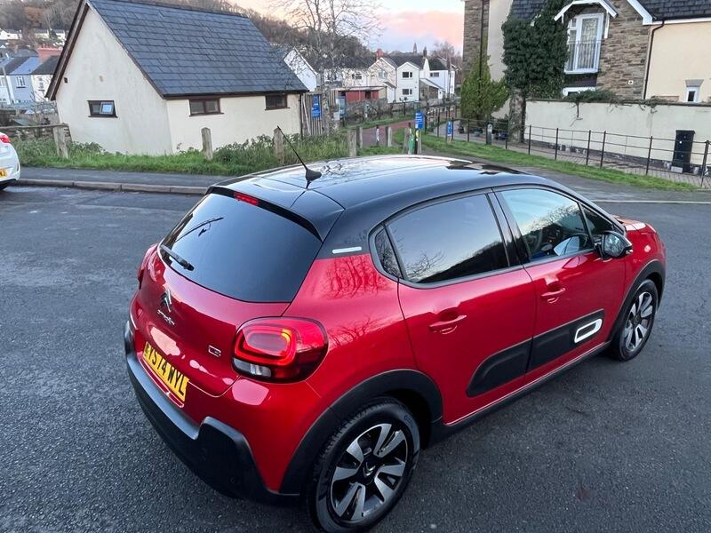 2024 Citroen C3 1.2 PureTech PLUS Euro 6 (s/s) 5dr • 14,992 miles image 12