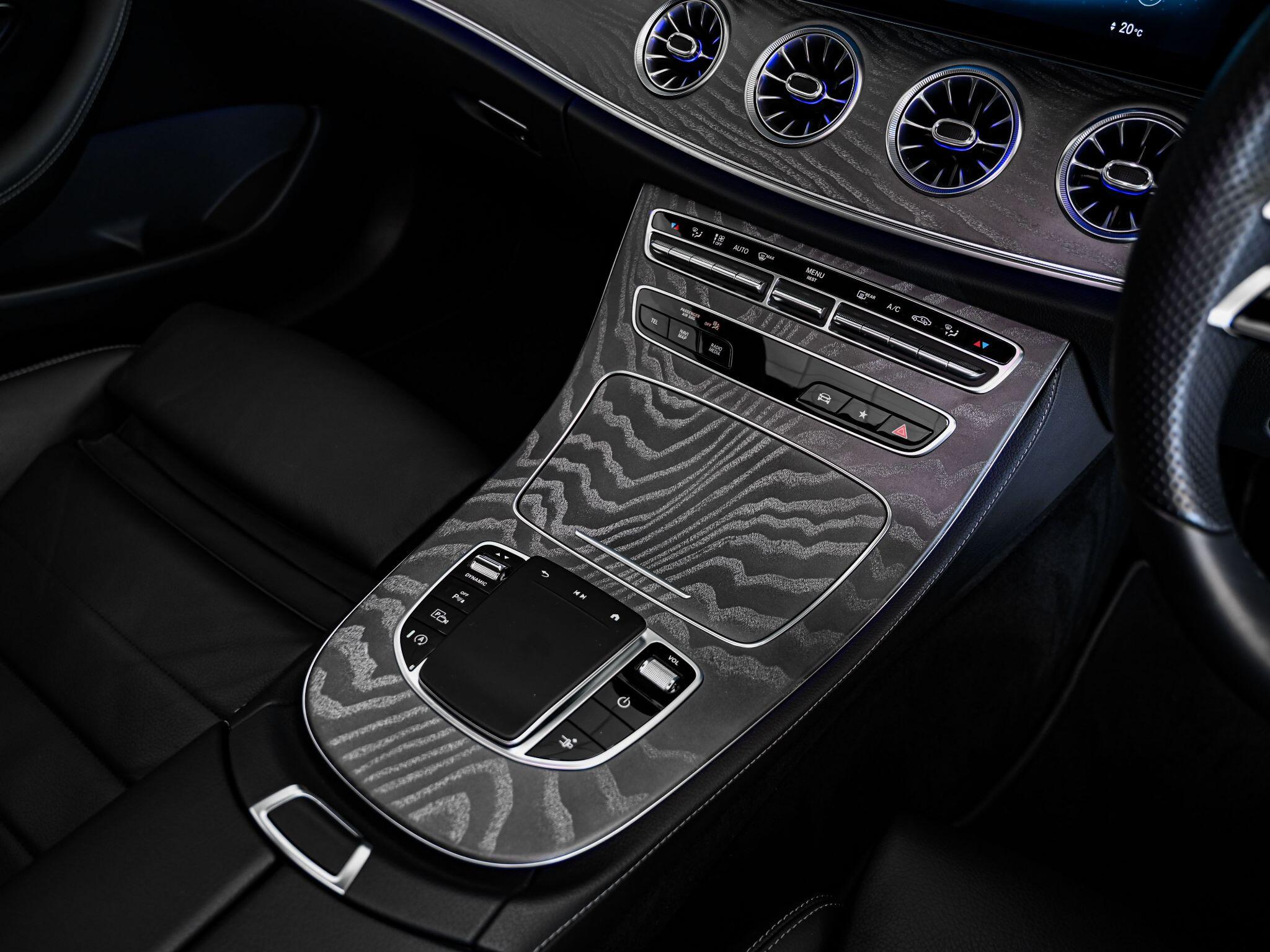 Mercedes-Benz E-Class view 12