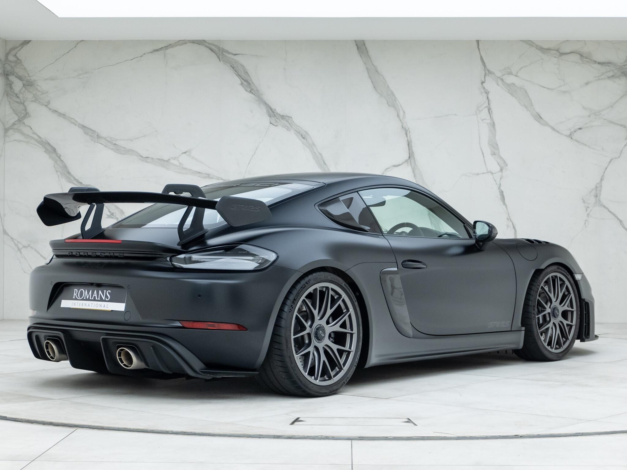 Porsche Cayman view 9