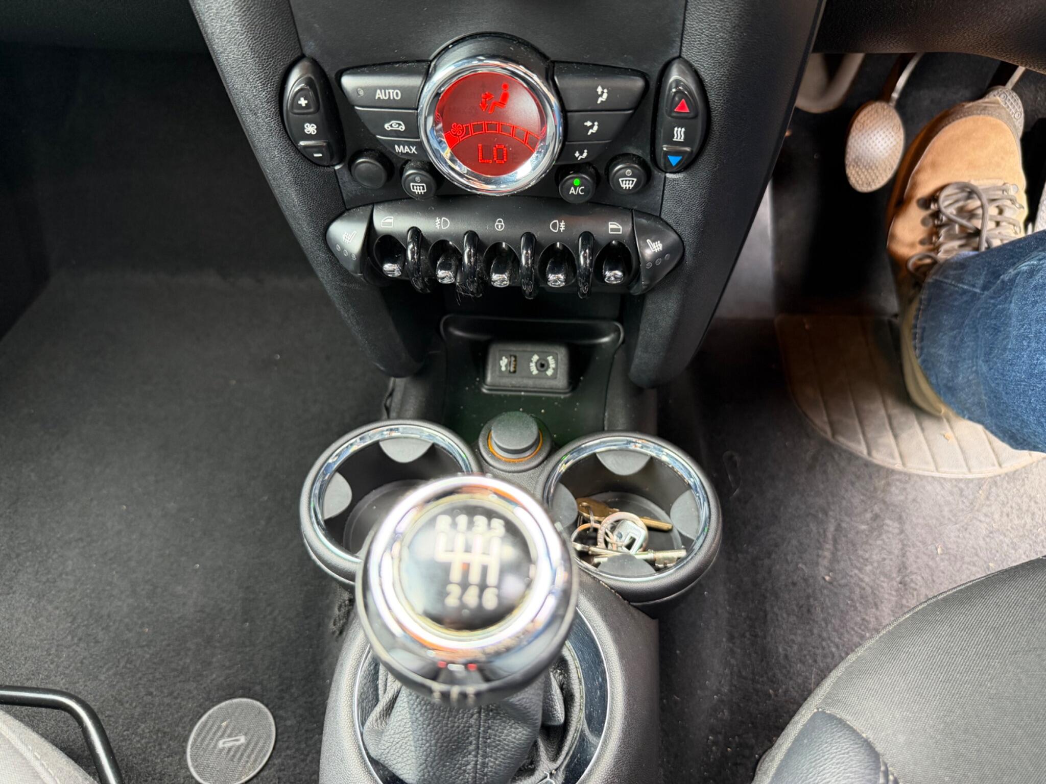 Mini Roadster view 29