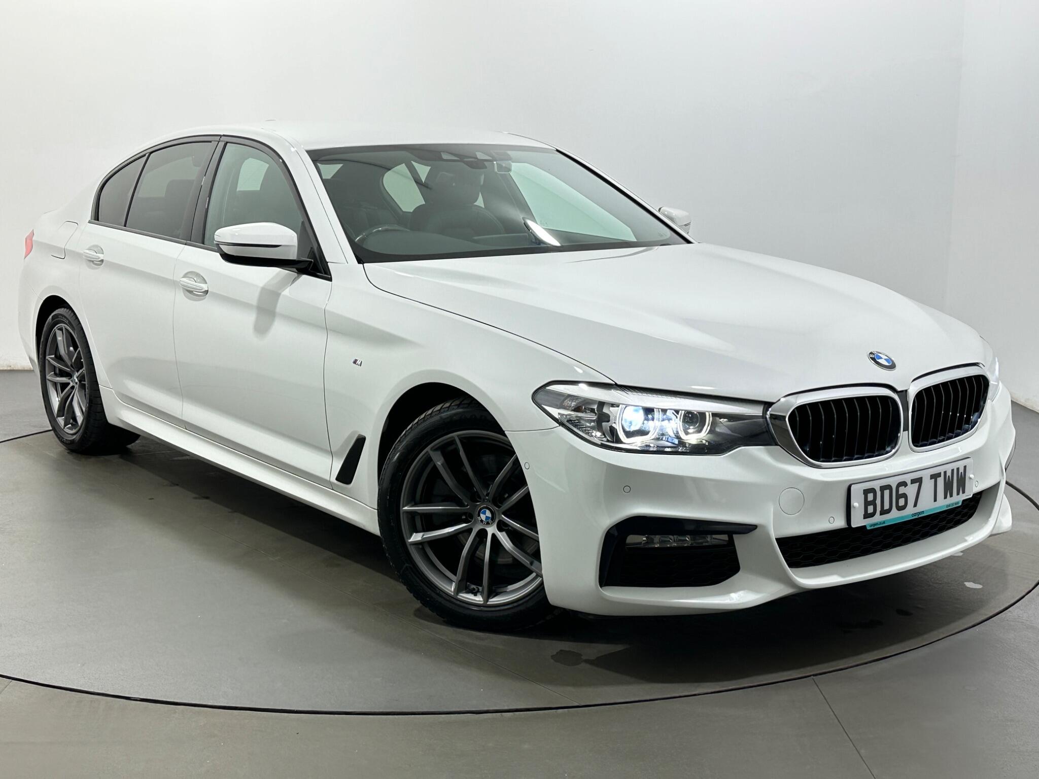 BMW 5 Series view 52