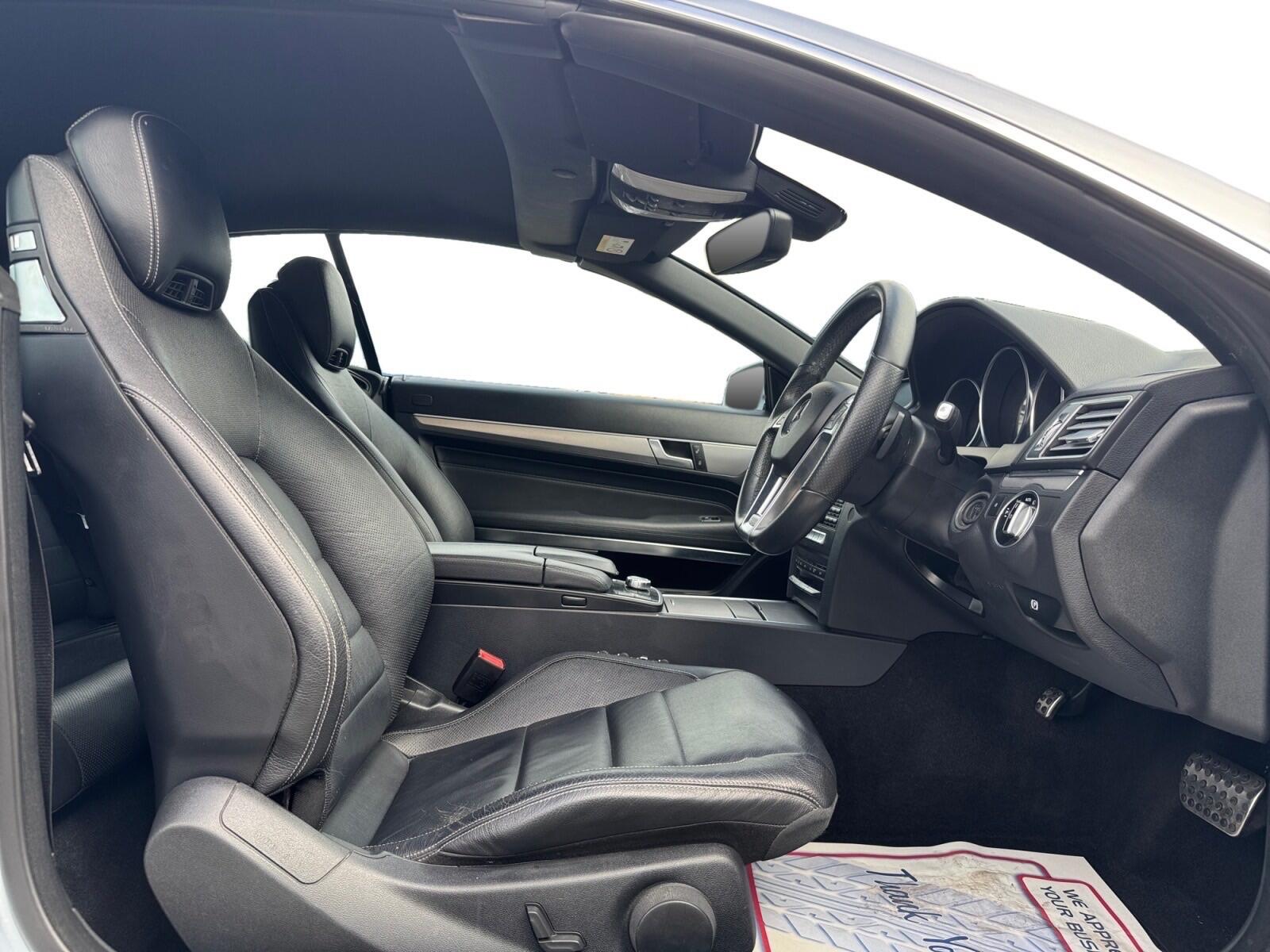 Mercedes-Benz E-Class view 12