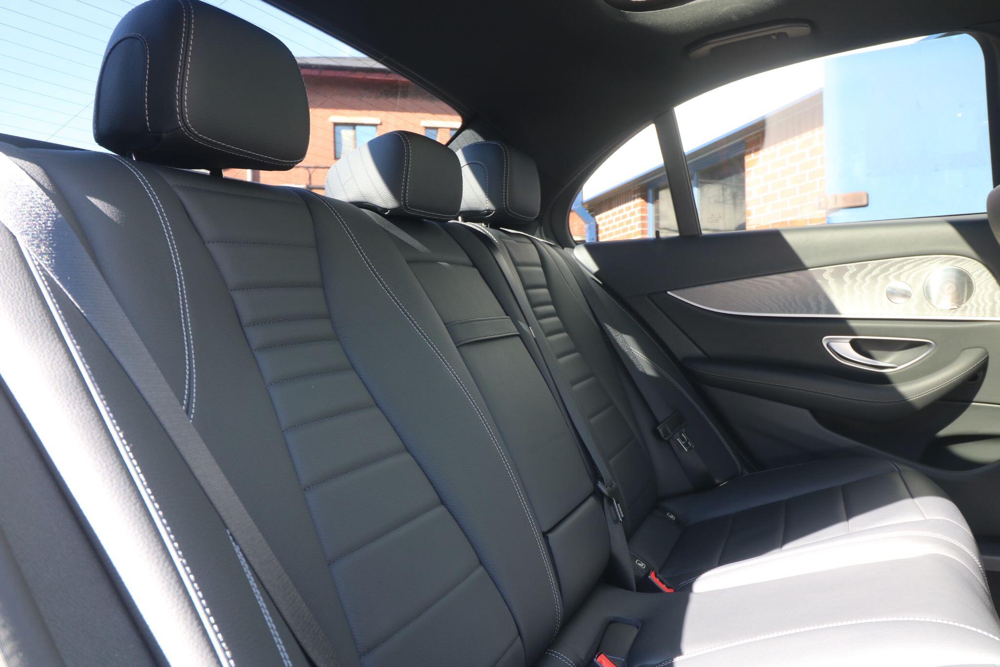 Mercedes-Benz E-Class view 8