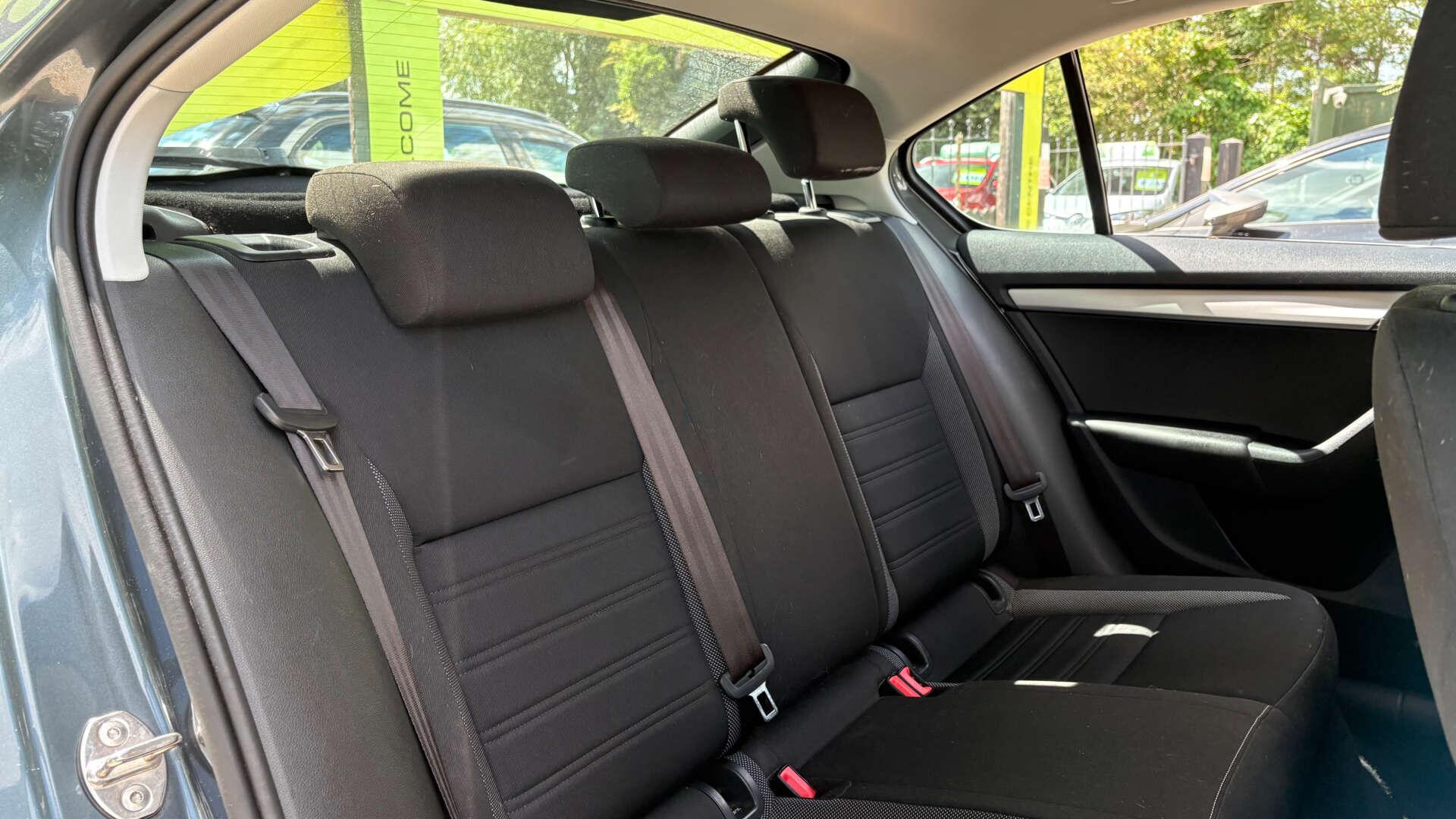 Skoda Octavia view 10