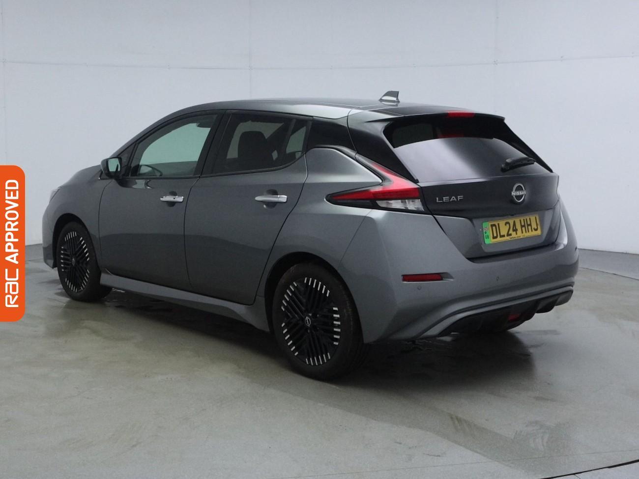 Nissan Leaf view 5