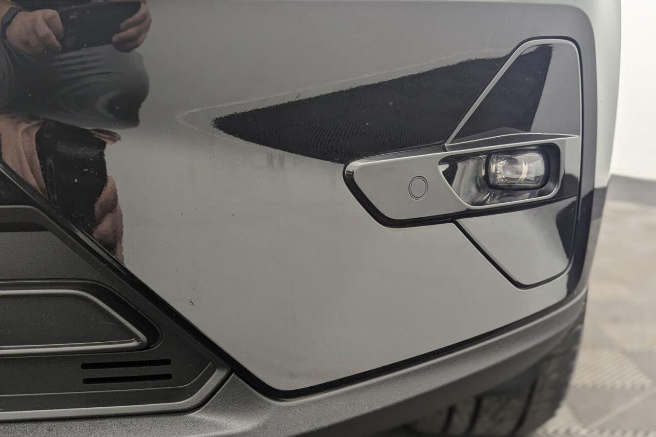 Volvo C40 view 44