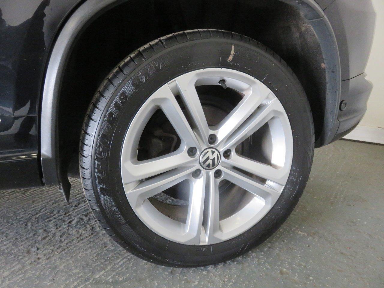 Volkswagen Tiguan view 56